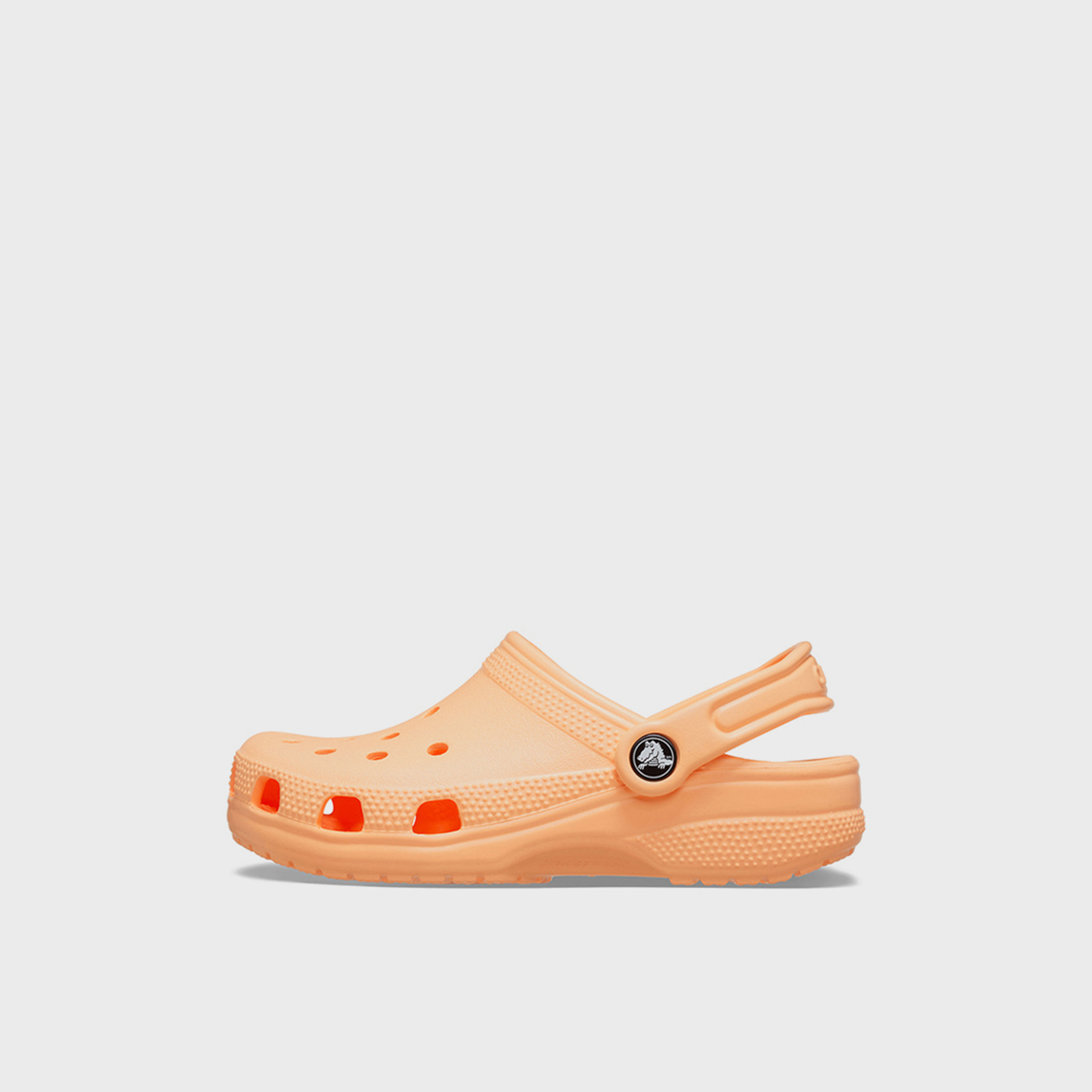 كروكس - حذاء كلوغ كلاسيكي سهل الارتداء للأطفال | 206991-86A-boys-shoes-flipflopsandslides-image-2