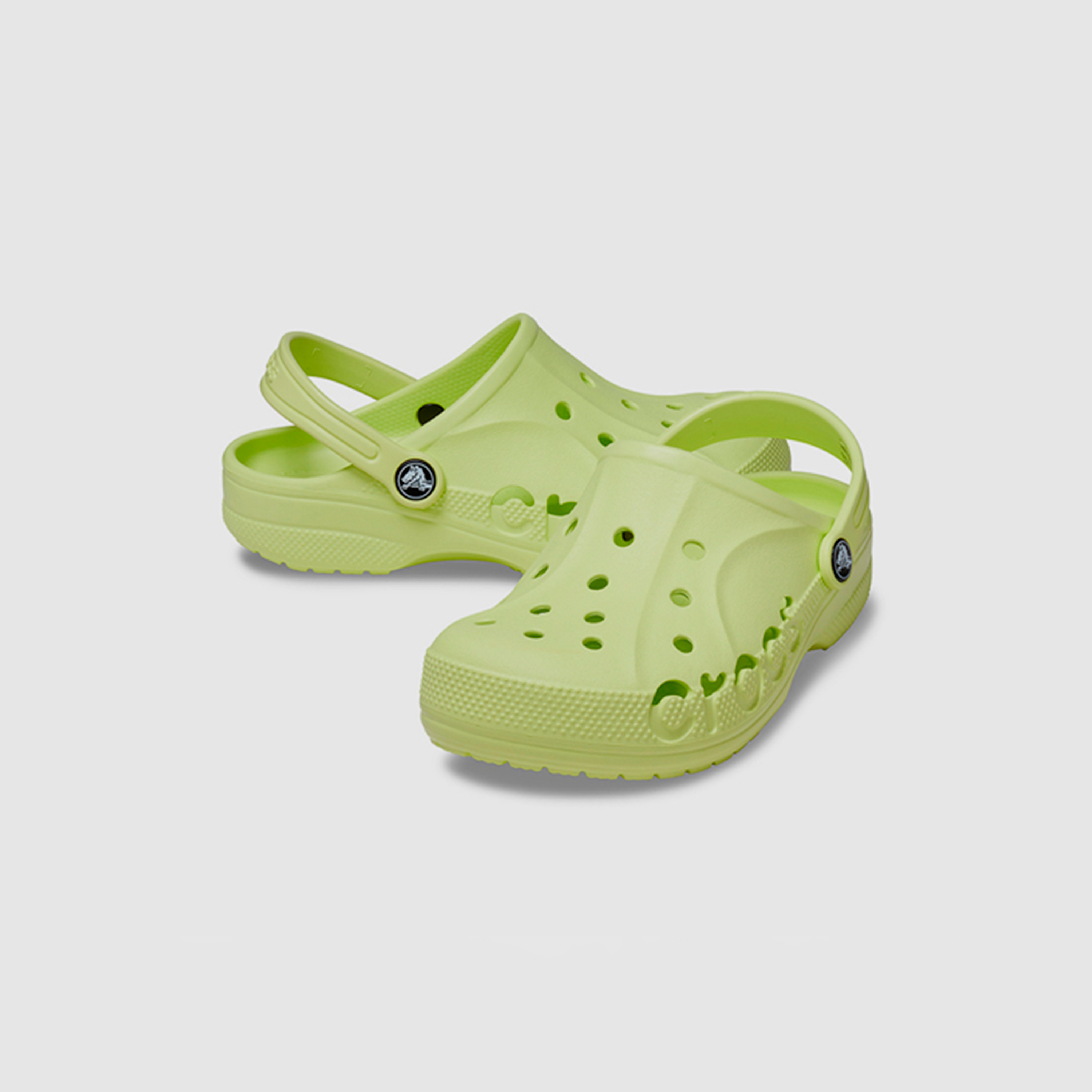 قباقيب بايا من كروكس للأطفال الصغار ذو تفاصيل مقصوصة مع حزام خلفي -girls-shoes-sandals-image-13