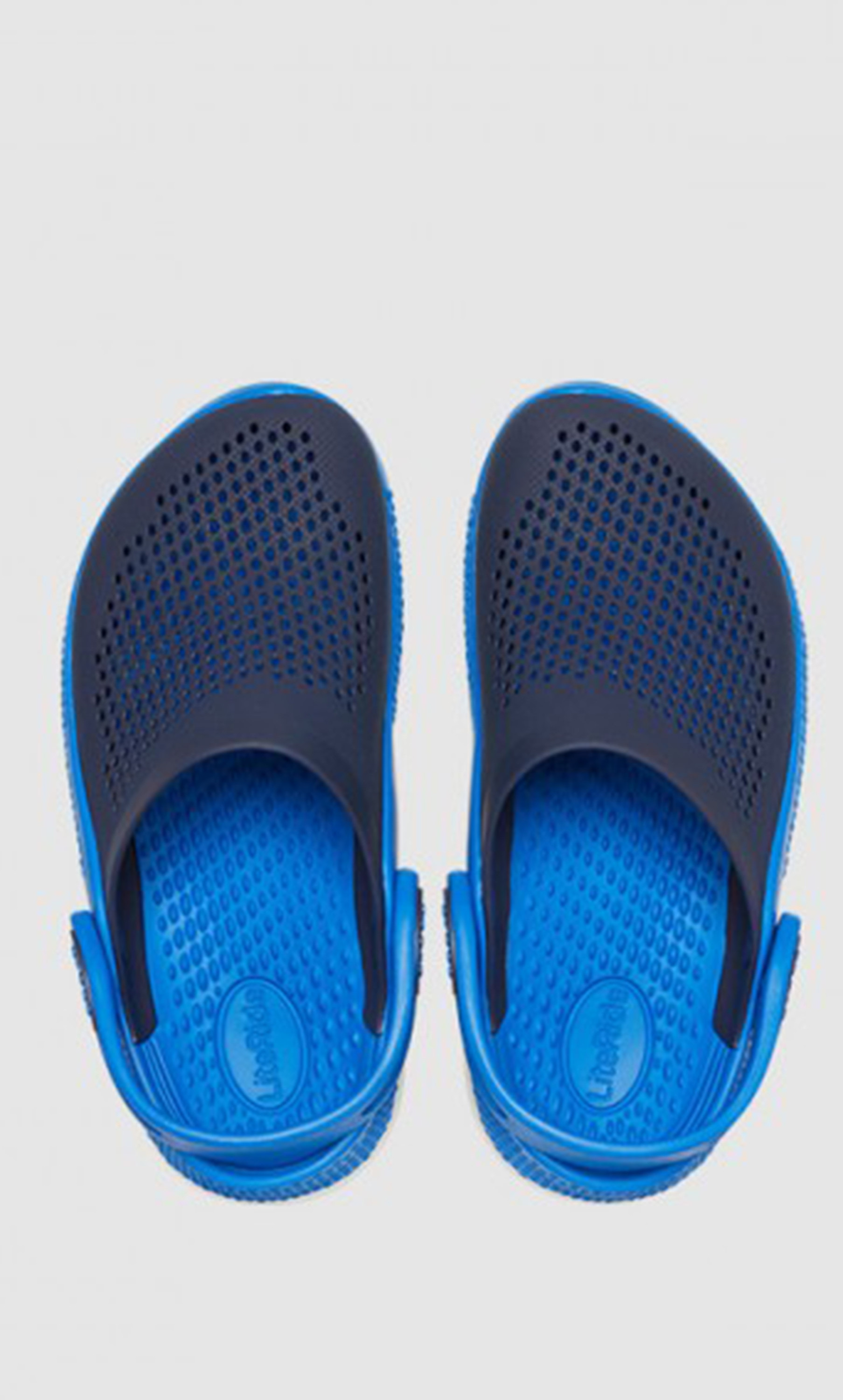 شبشب كروكس مثقب أزرق كحلي ليرايد 360 للأطفال-boys-shoes-sandals-image-4