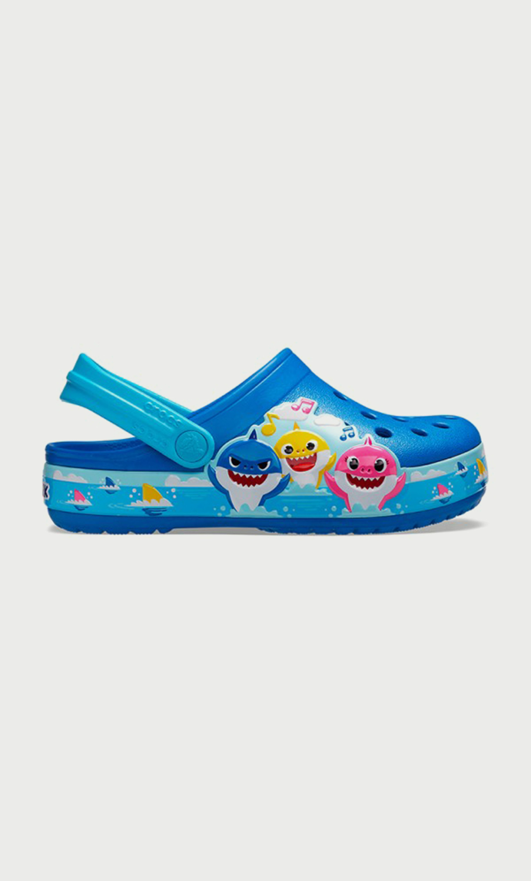 207066-4JL قباقيب كروكس للأطفال بحمالة خلفية بتفاصيل مقصوصة-baby-boys-shoes-sandals-image-3