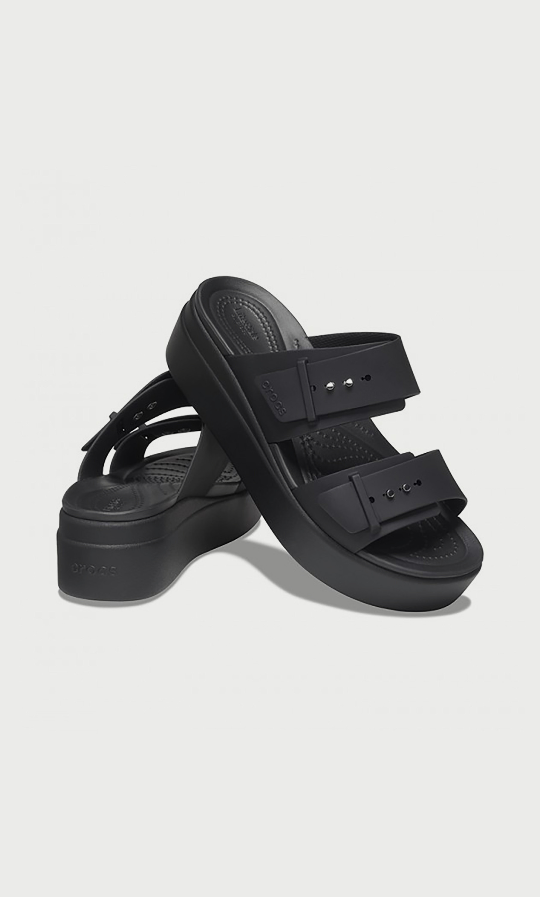 صندل بروكلين ويدج سلايد للنساء من كروكس  207431-001-women-shoes-sandals-flats-image-1