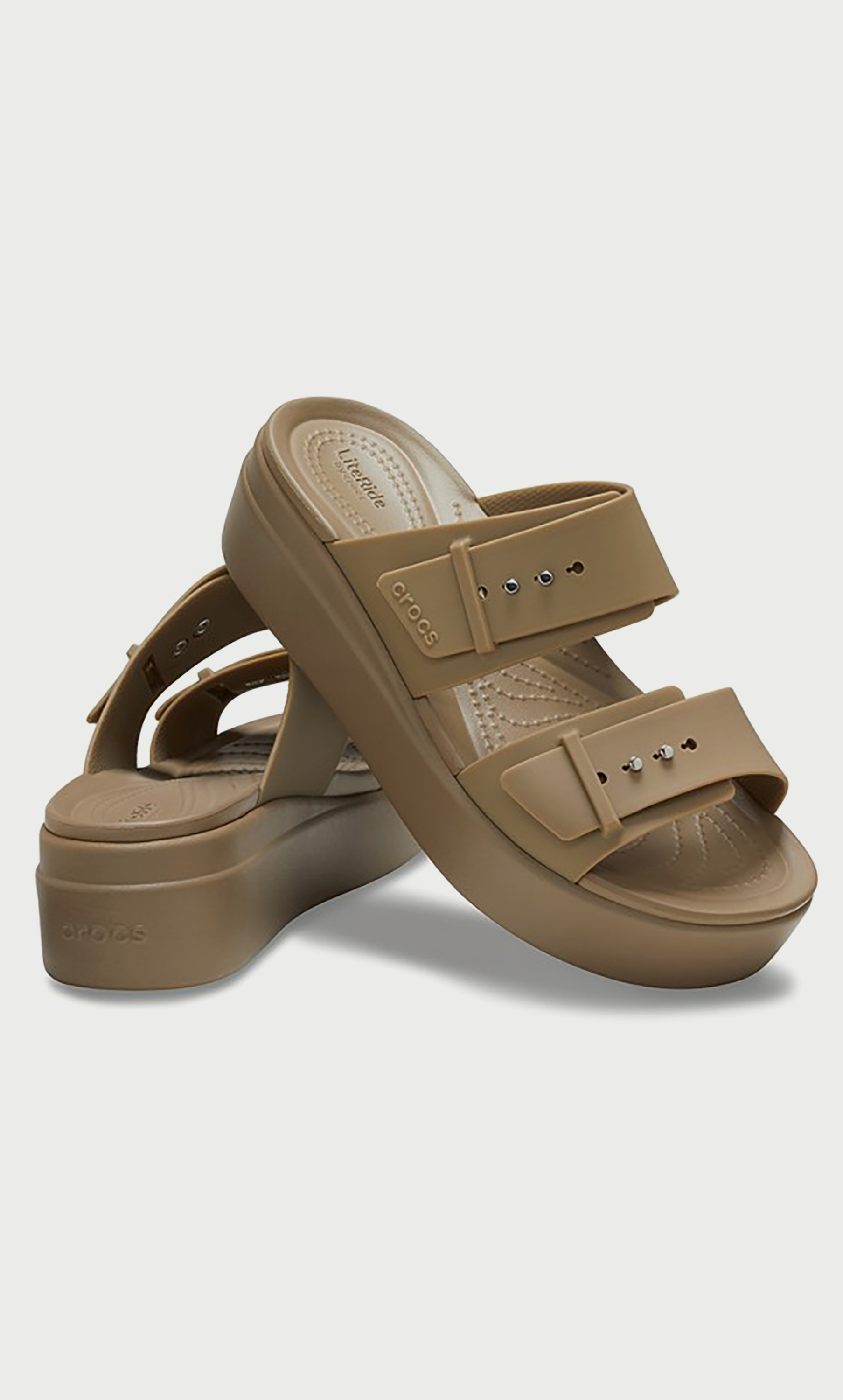 أحذية كروكس منخفضة ذو بروكلين بوكلي للنساء-women-shoes-sandals-flats-image-1
