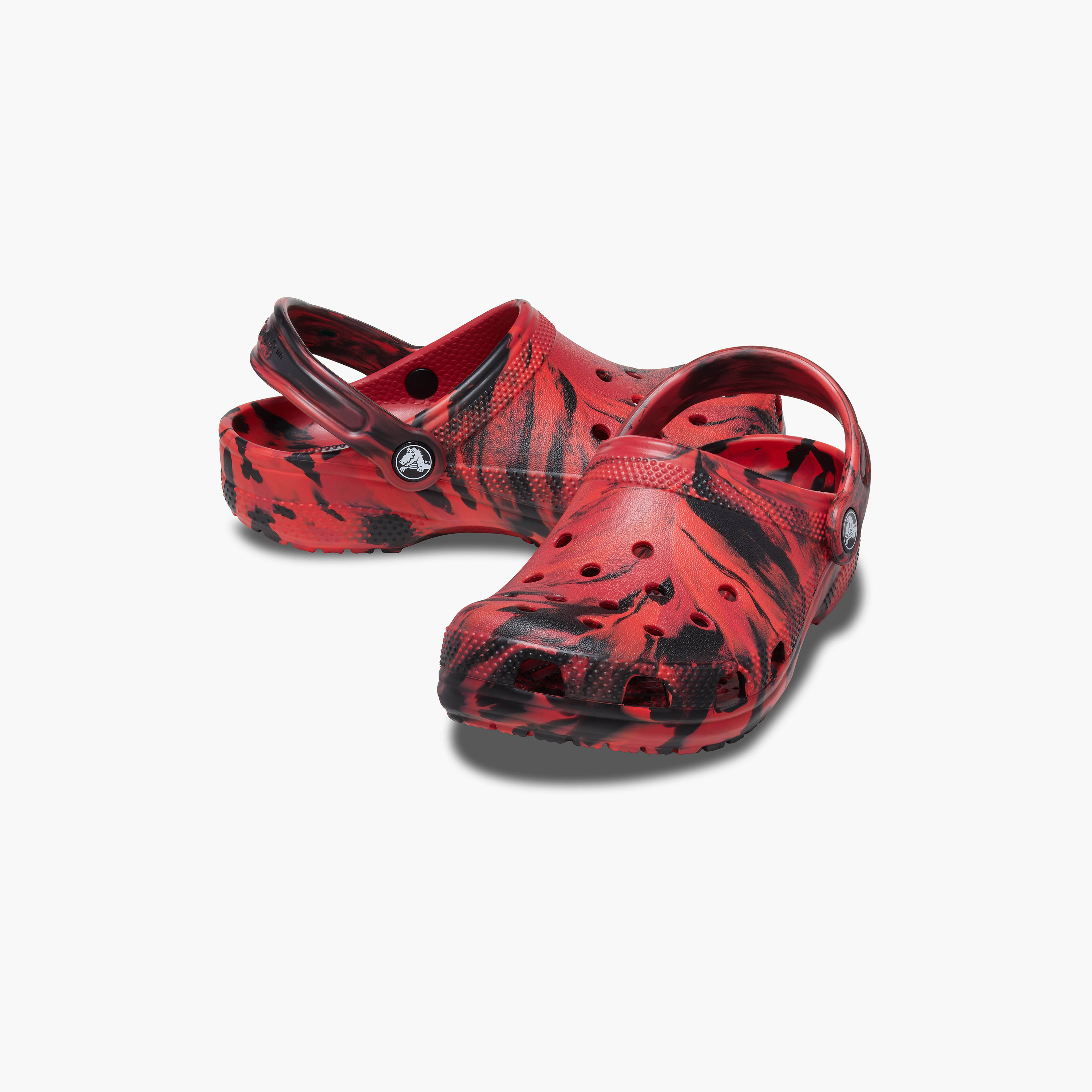  207464-3UF | قبقاب كلاسيكي من كروكس للأطفال مزين بفتحات رخامية مع حزام خلفي-boys-shoes-sandals-image-7