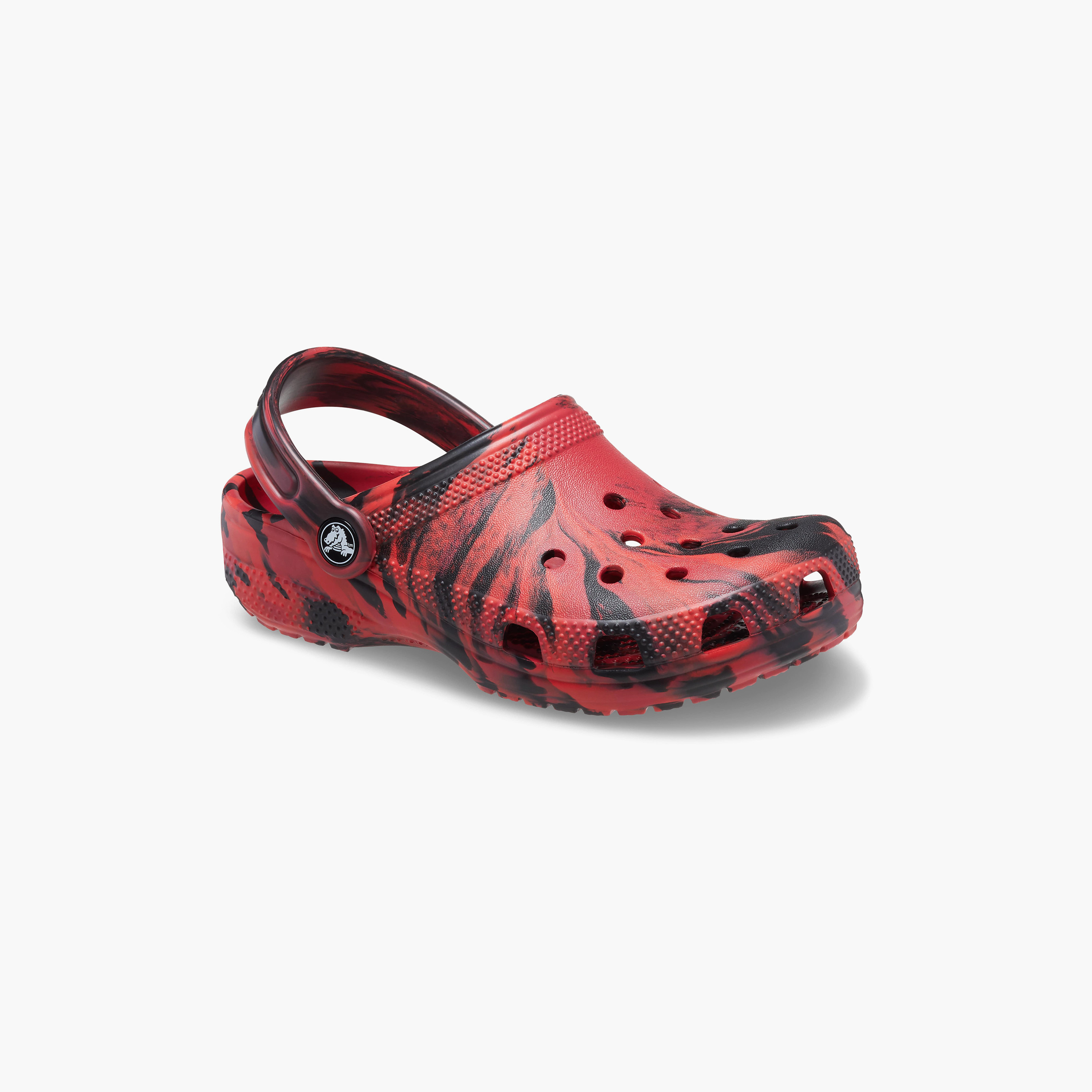  207464-3UF | قبقاب كلاسيكي من كروكس للأطفال مزين بفتحات رخامية مع حزام خلفي-boys-shoes-sandals-image-8