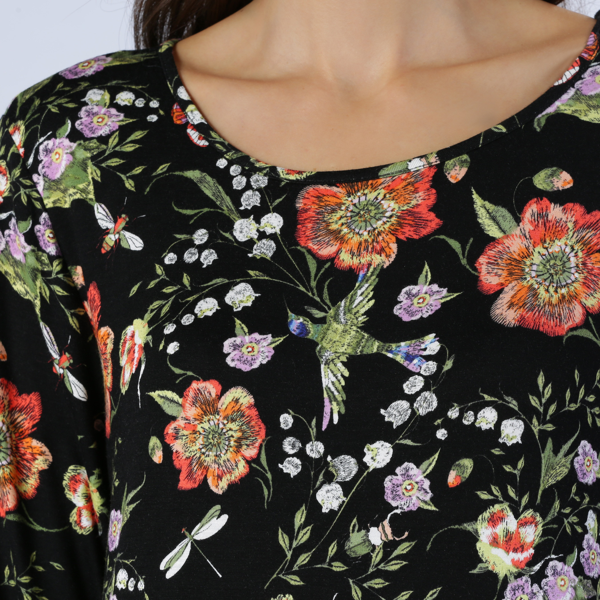 Iconic Floral Print Maxi Dress with Long Sleeves-women-clothing-dresses-image-4