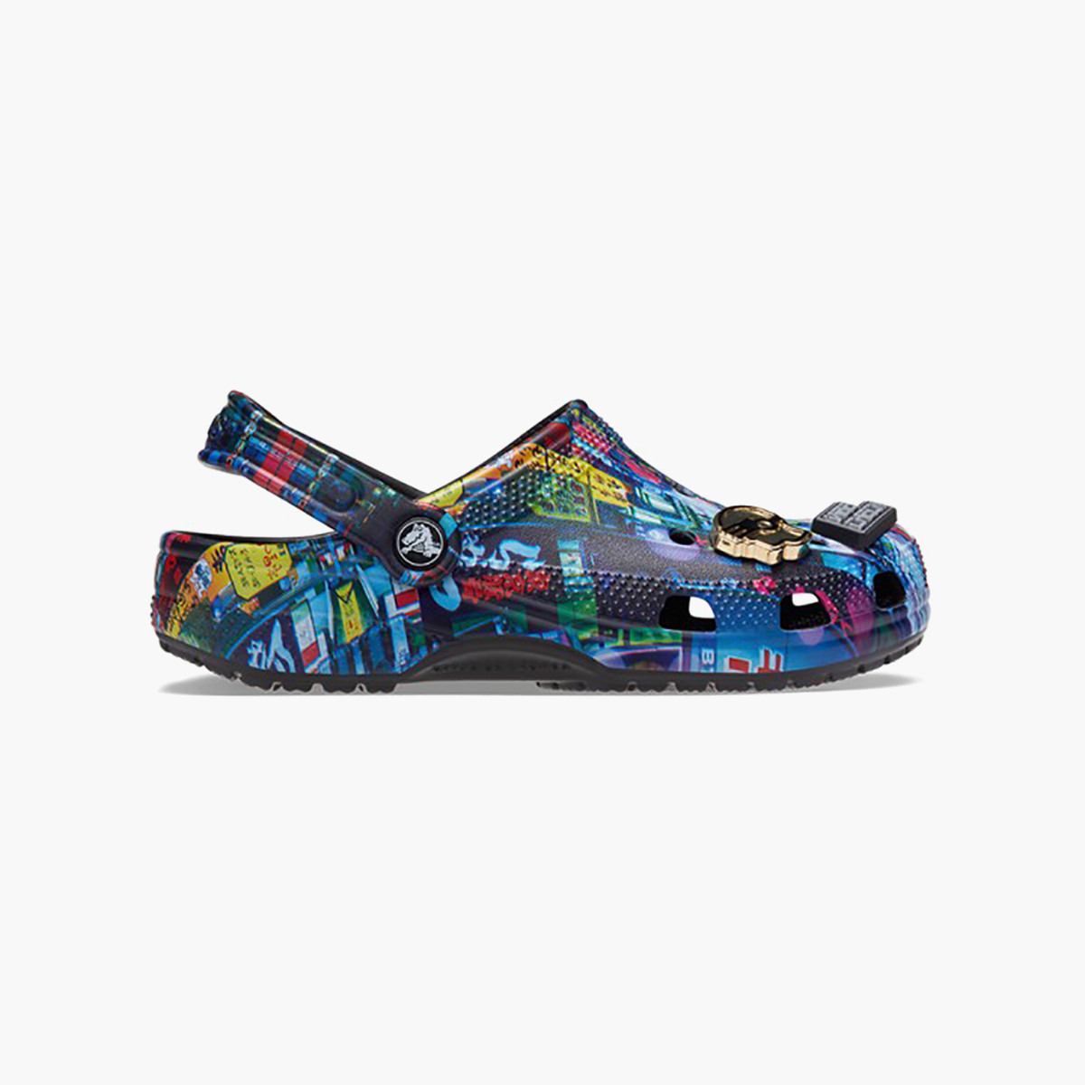 قبقاب كروكس كلاسيك سايبر نايتس مطبوع بمقدمة مستديرة متعدد الألوان للجنسين-women-shoes-sandals-flats-image-3