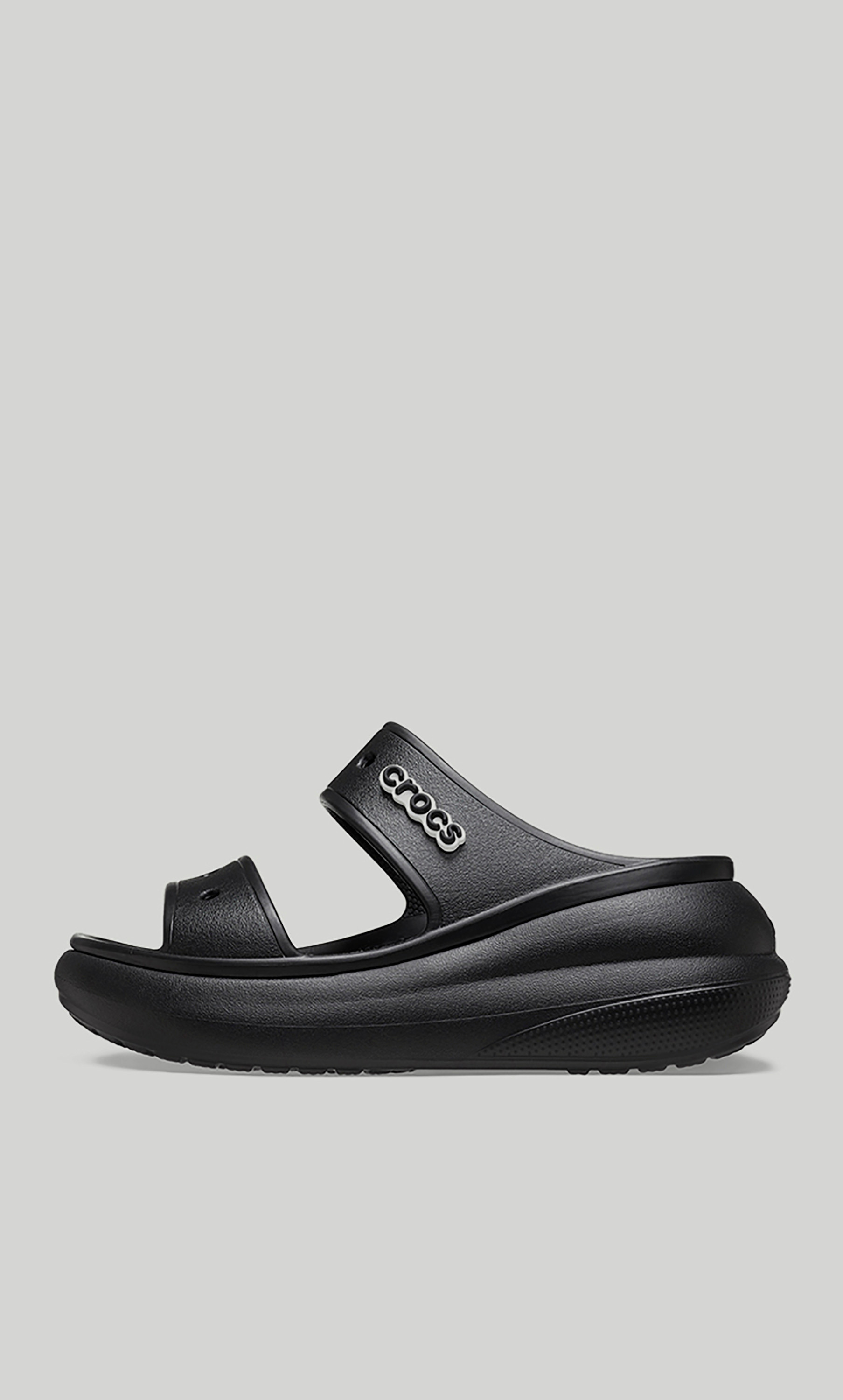 صندل كلاسيك كرش سلايد للنساء من كروكس  207670-001-women-shoes-sandals-flats-image-4