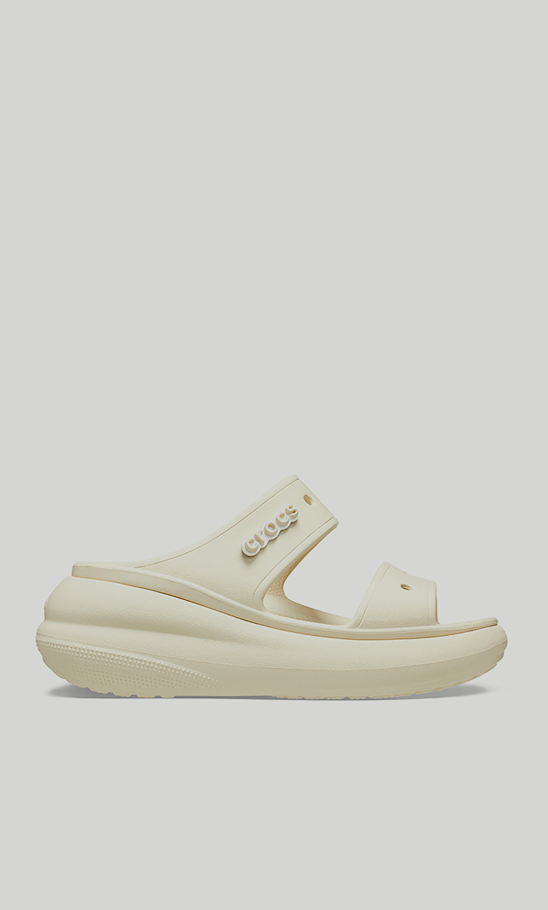 صندل كلاسيك كرش سلايد للنساء من كروكس  207670-2Y2-women-shoes-sandals-flats-image-3