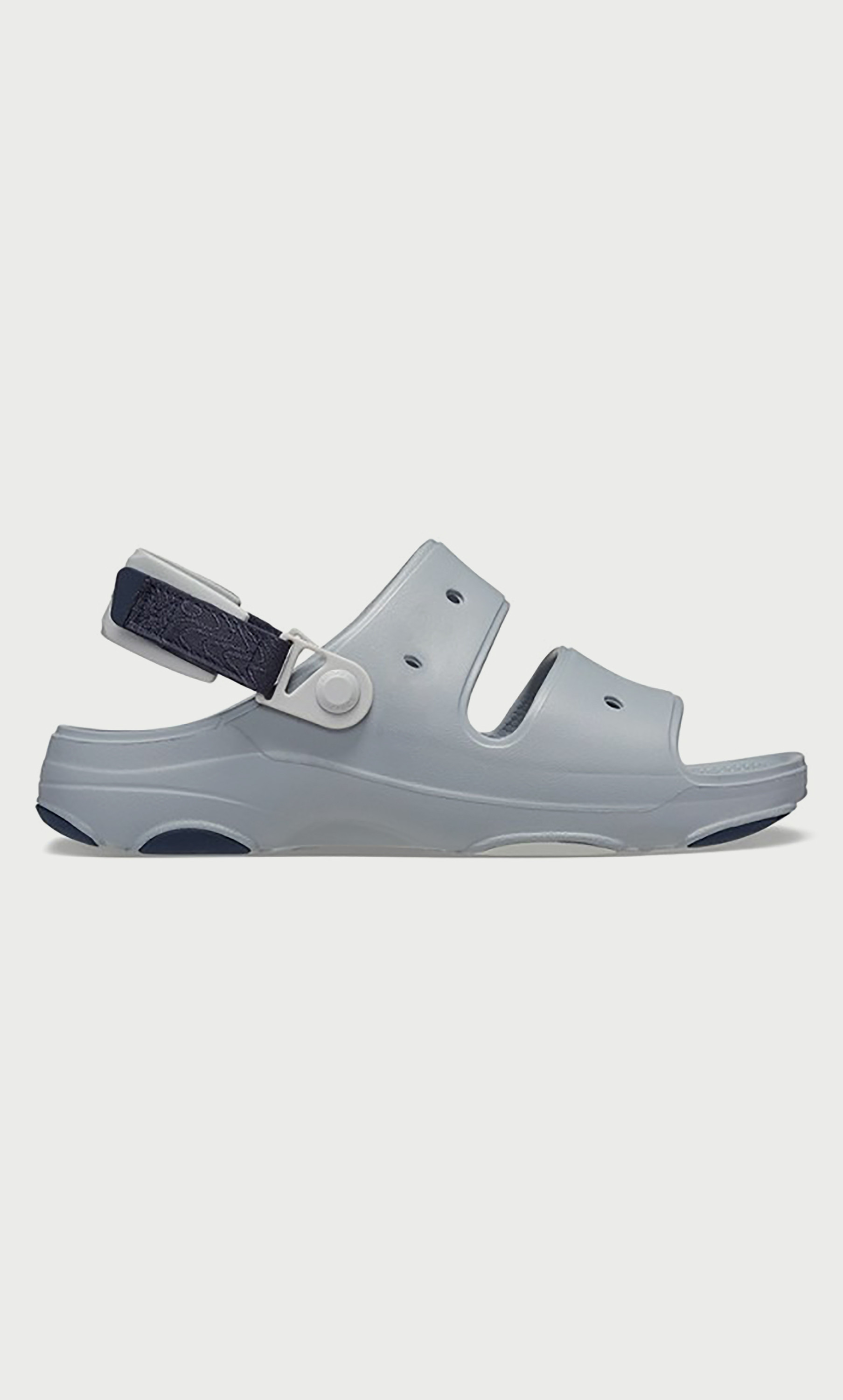 صندل كروكس للجنسين بتفاصيل مقصوصة لجميع التضاريس مع إغلاق فيلكرو-women-shoes-sandals-flats-image-3