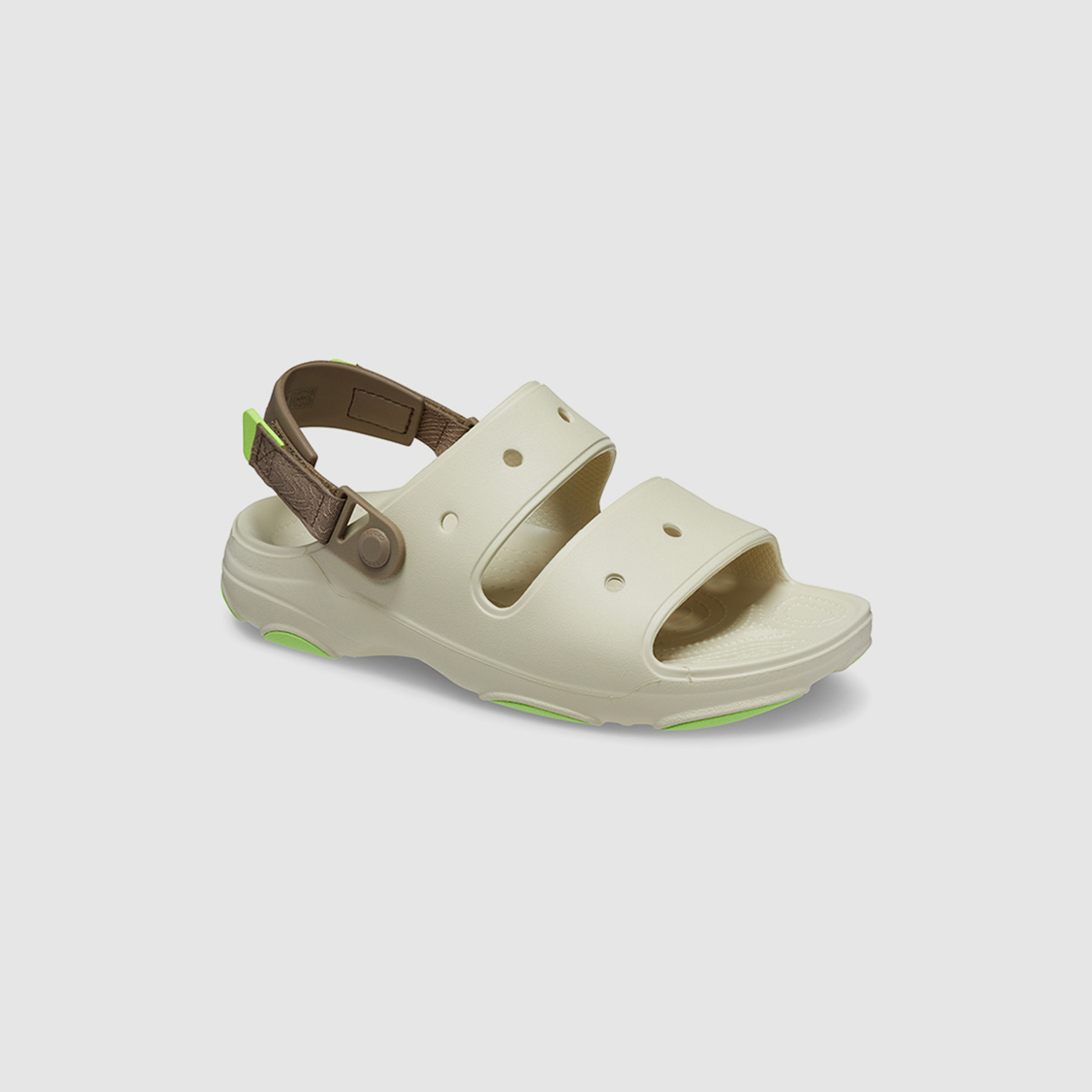 صندل كروكس للجنسين بتفاصيل مقصوصة لجميع التضاريس مع إغلاق فيلكرو-women-shoes-sandals-flats-image-20
