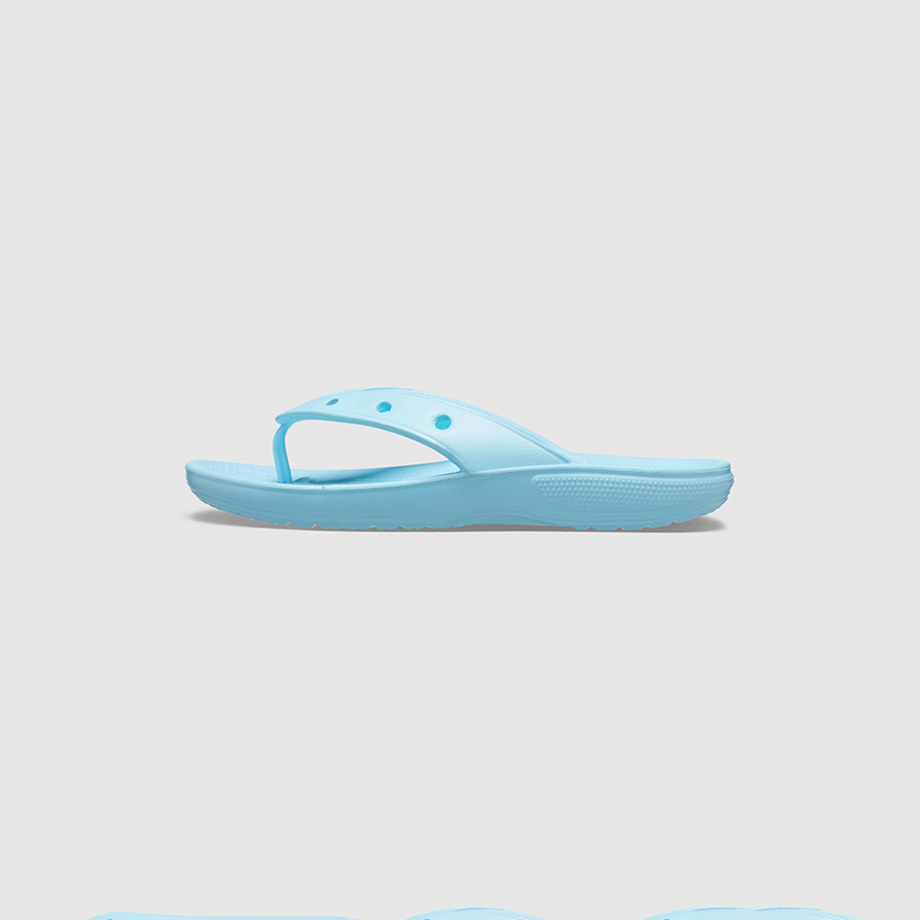 Crocs Classic Unisex Cut Out Detail Flip Flops-men-shoes-flipflopsandslides-image-3