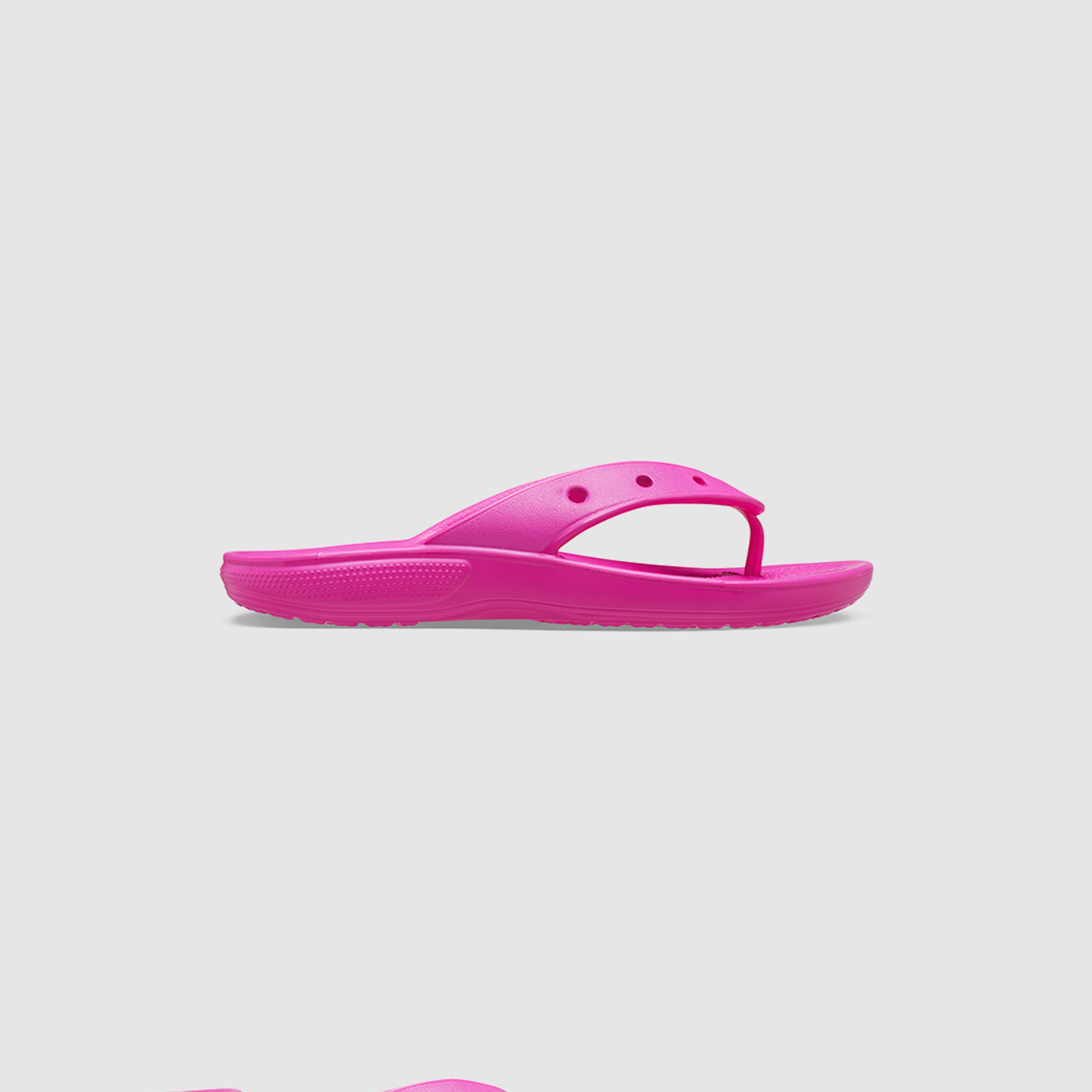 Crocs Classic Unisex Cut Out Detail Flip Flops-men-shoes-flipflopsandslides-image-9