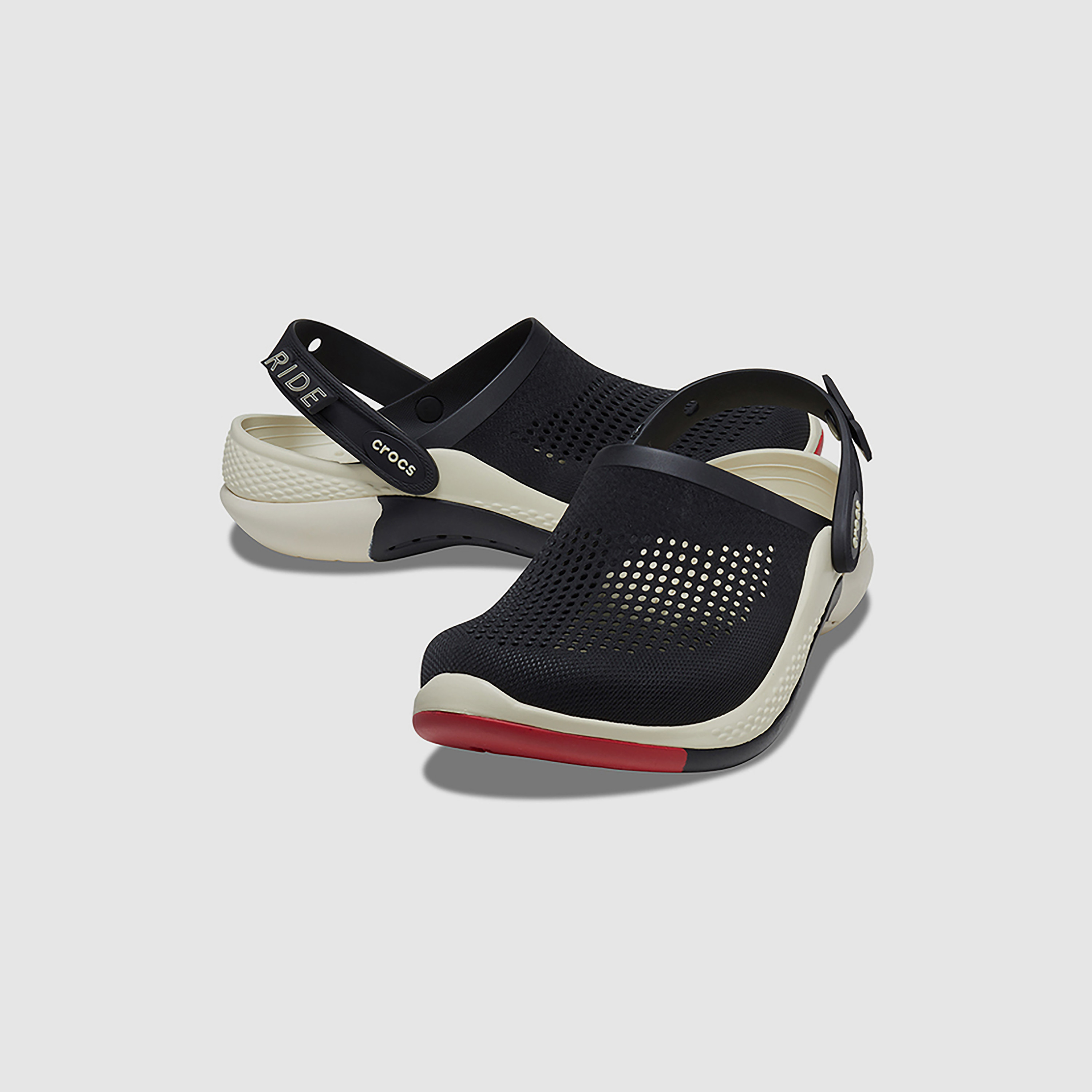 قبقاب من كروكس لايت رايد 360 ذو أومبير رخامي للجنسين مزين بفتحات مع حزام خلفي -men-shoes-flipflopsandslides-image-1
