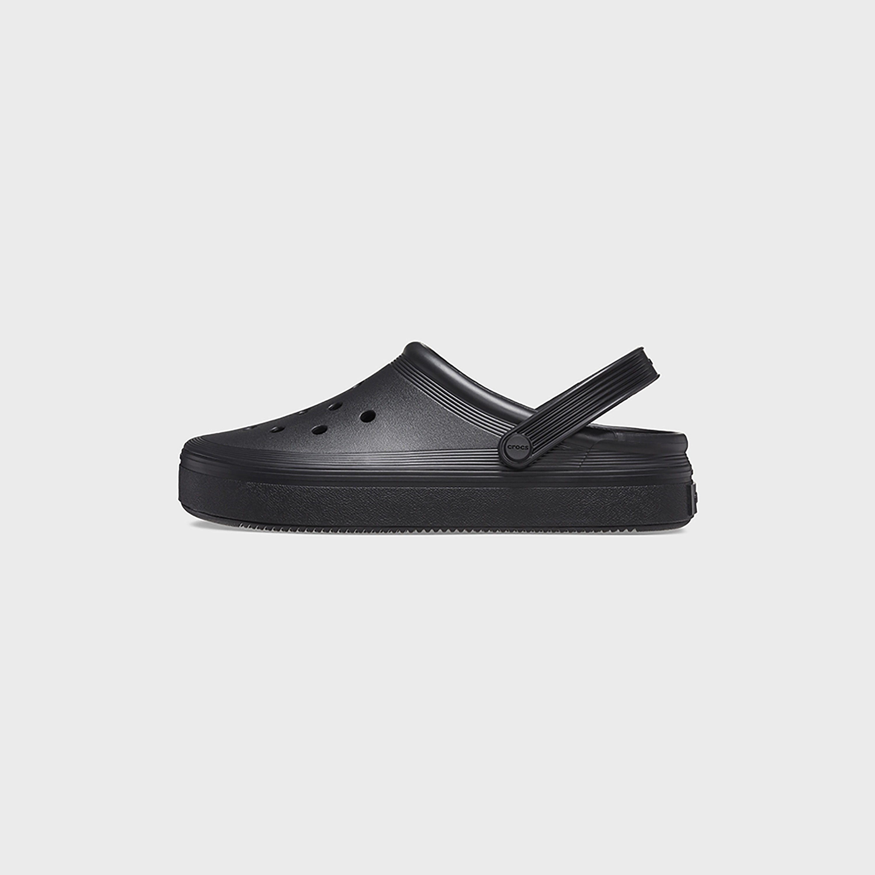  قبقاب من كروكس للجنسين ذو كروكباند كلين مع مزين بفتحات-women-shoes-sandals-flats-image-39