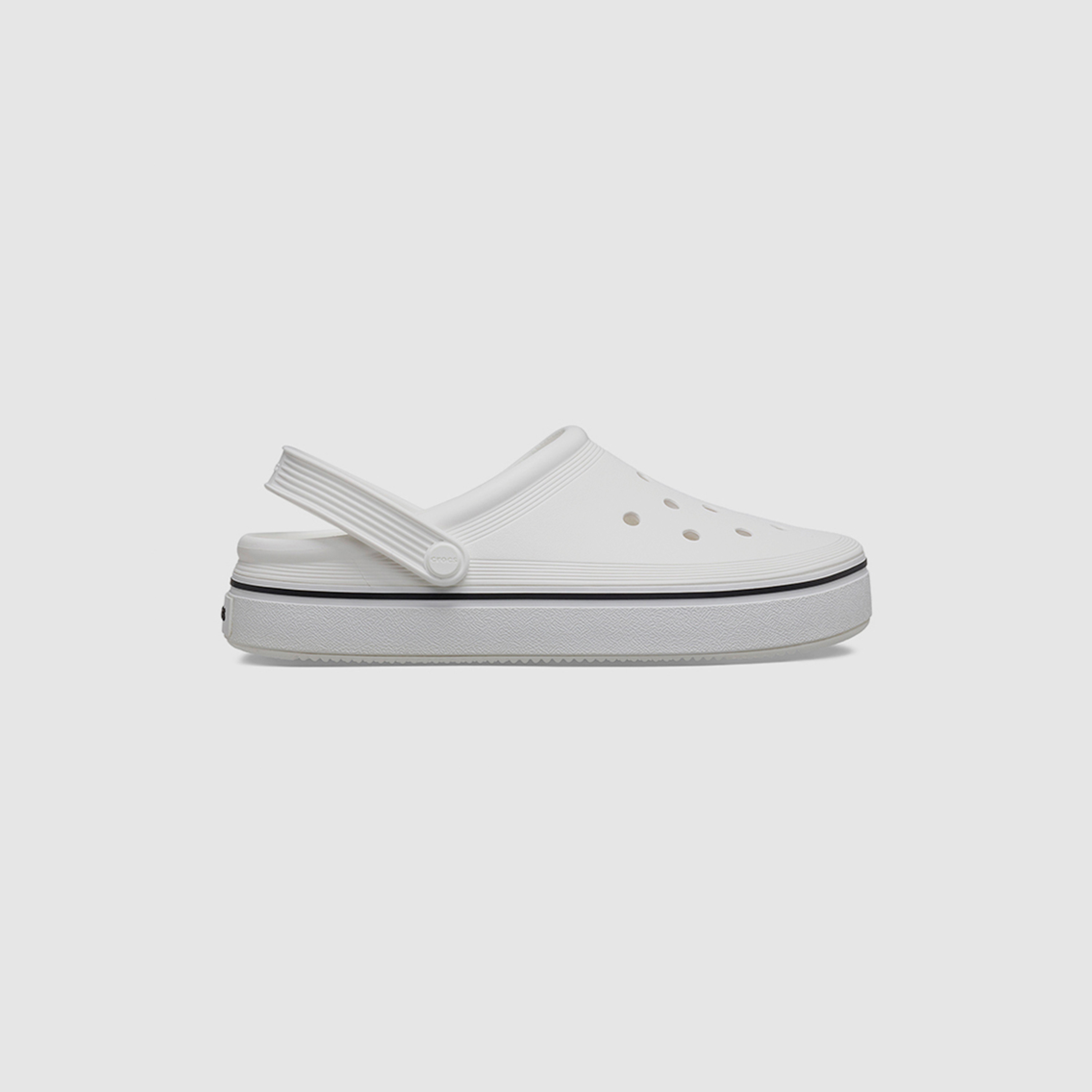  قبقاب من كروكس للجنسين ذو كروكباند كلين مع مزين بفتحات-men-shoes-sandals-image-9