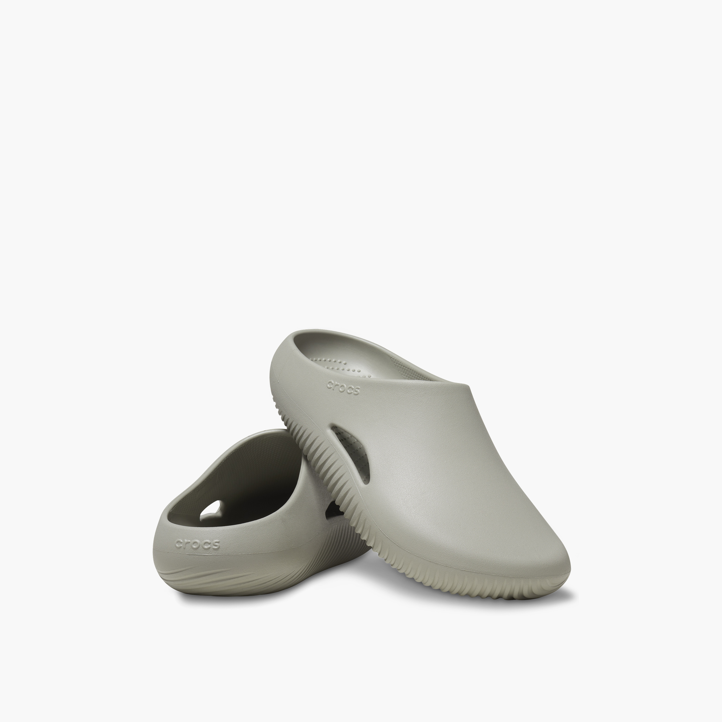 كروكس- شبشب سهل الارتداء للجنسين | 208493-1LM-women-shoes-sandals-flats-image-1