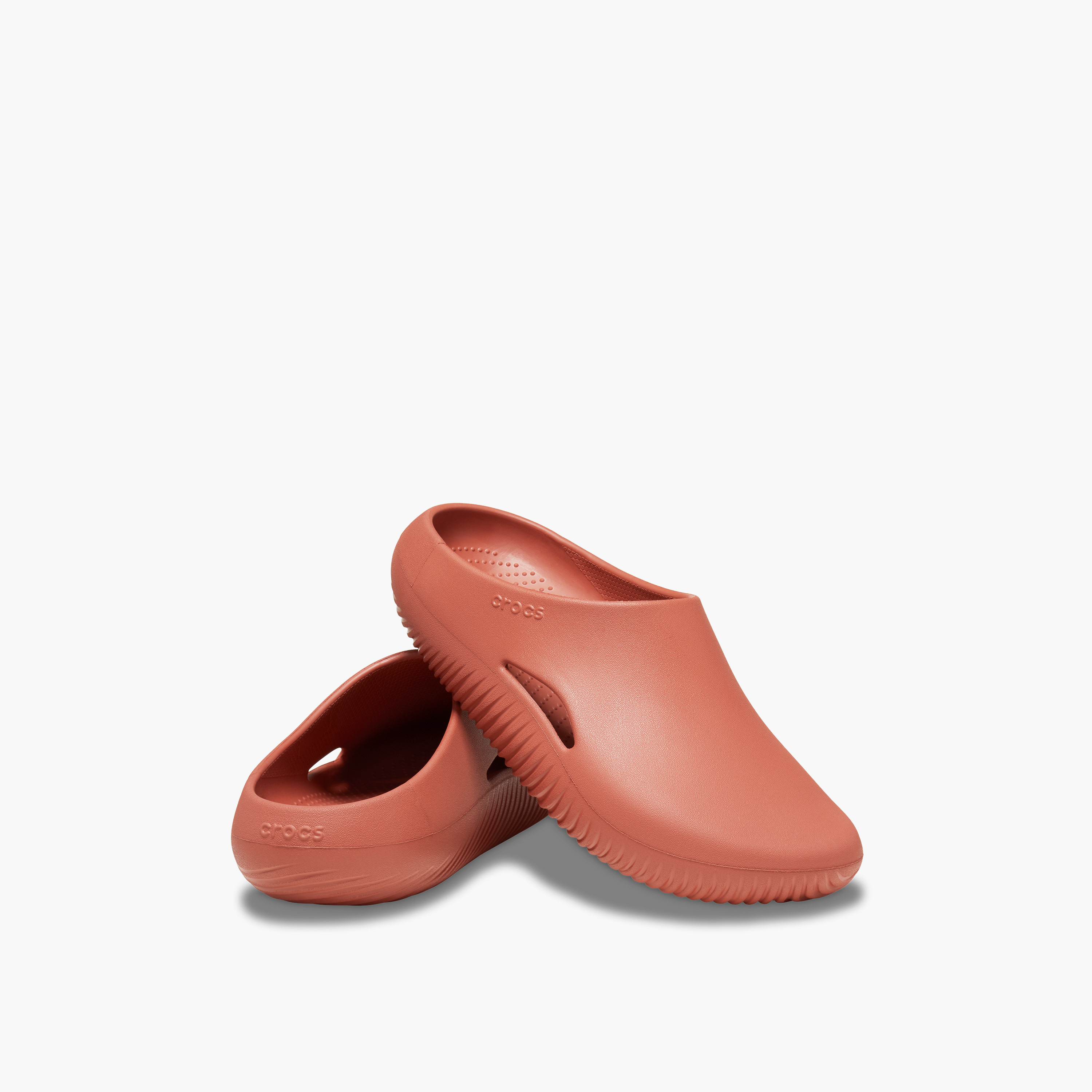 كروكس- شبشب سهل الارتداء للجنسين | 208493-2DT-women-shoes-sandals-flats-image-1