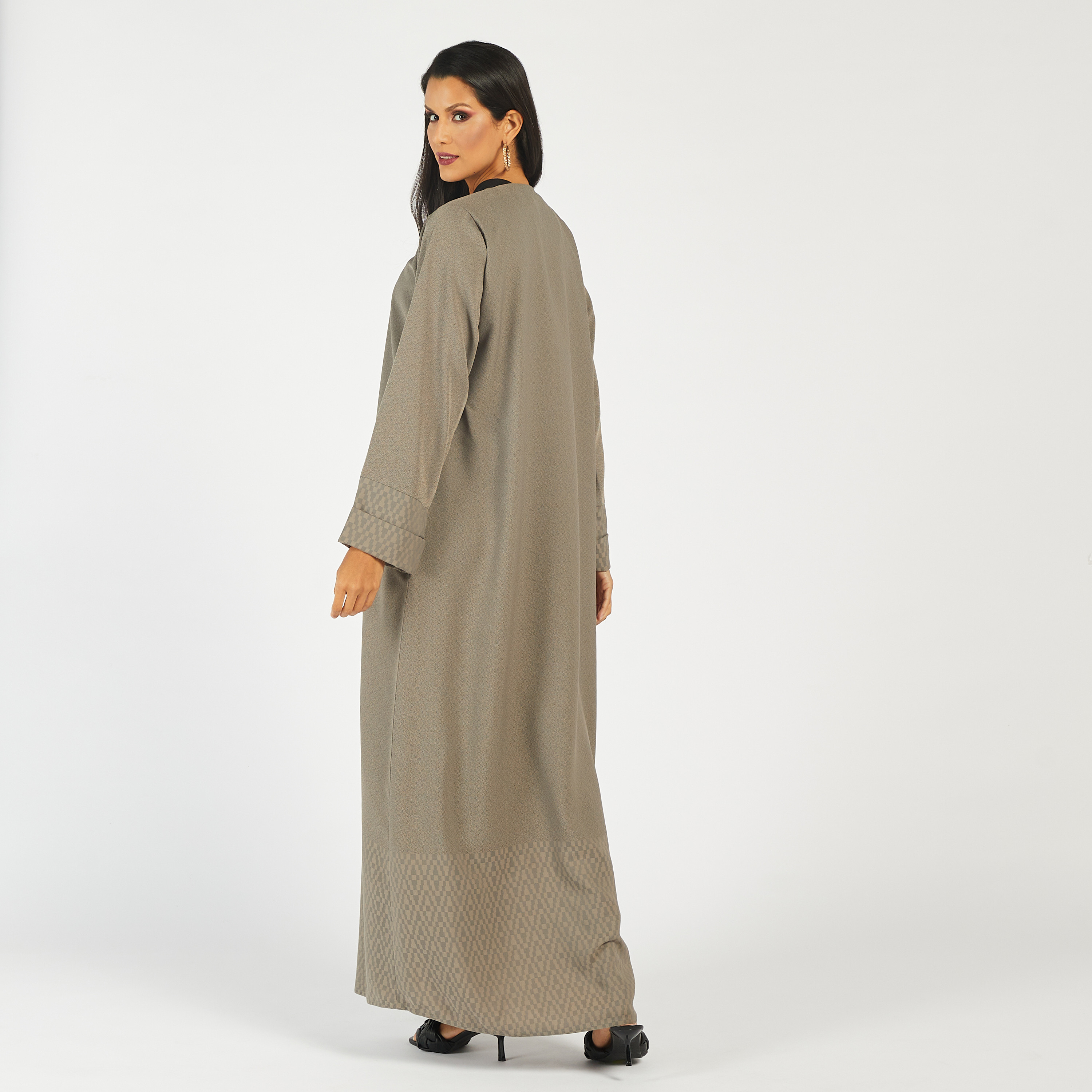 عباية بارزة الملمس بياقة v وحجاب من كابدا-women-arabicclothing-abayas-image-5