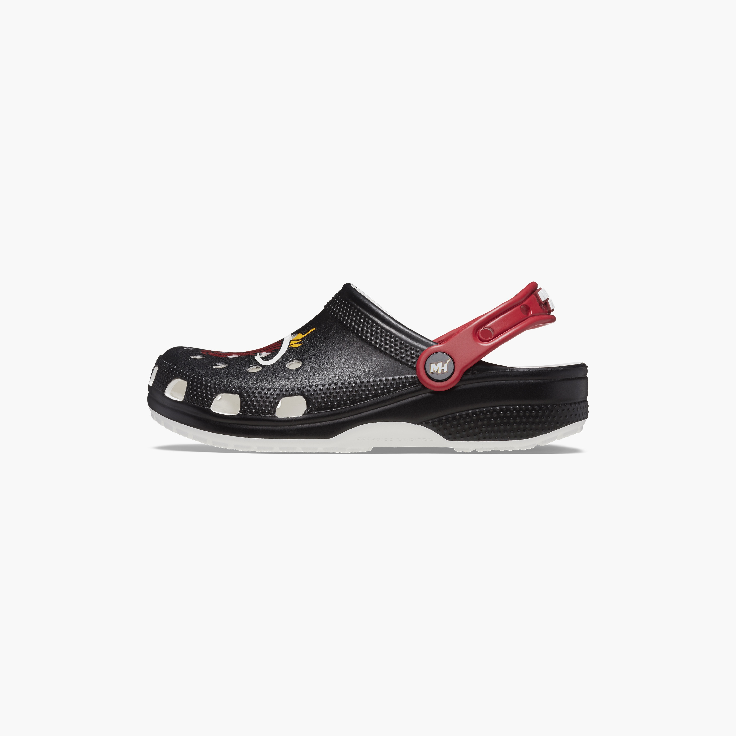 قباقيب كلاسيكية من كروكس ذو سليب أون إن بي إيه ميامي هيت للجنسين | 208861-001-women-shoes-sandals-flats-image-6