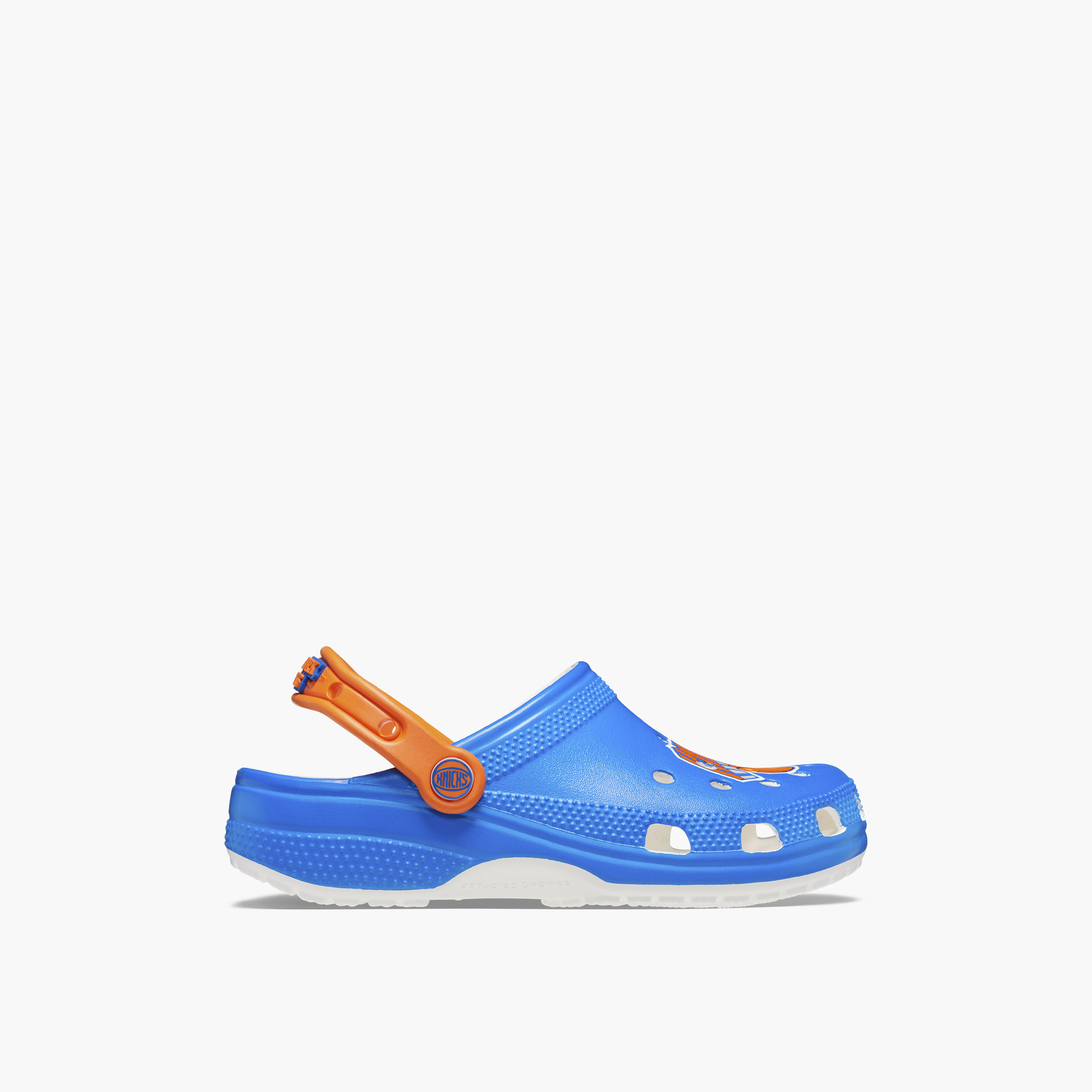 كروكس - قباقيب رجالية سهلة الارتداء من NBA New York Knicks | 208862-100-men-shoes-sandals-image-5
