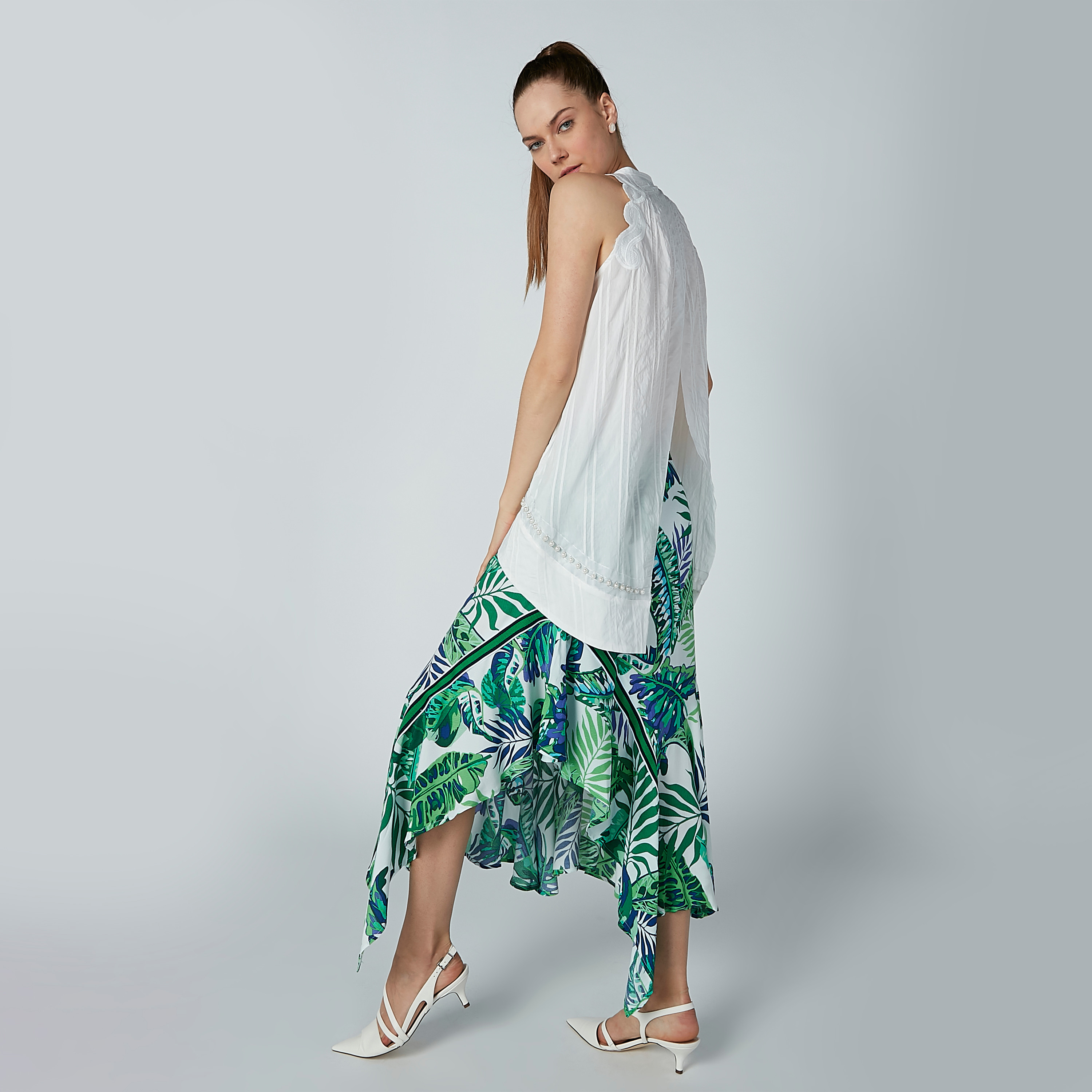 Iconic Floral Printed Midi Skirt with Asymmetric Hem-women-clothing-bottoms-skirts-image-6