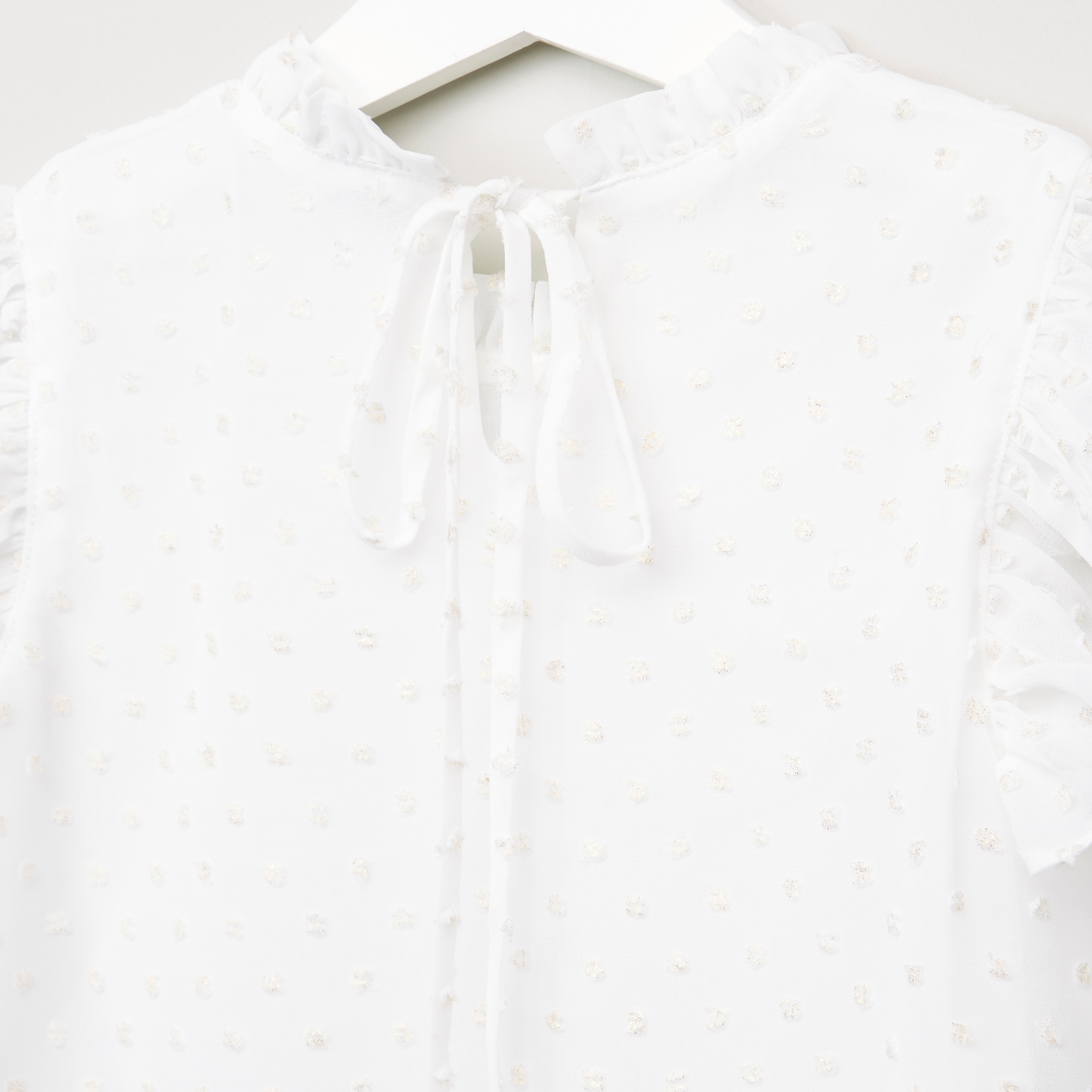 بلوزة بارزة الملمس بتفاصيل كشكش وأربطة من آيكونيك-girls-clothing-blousesandshirts-image-8