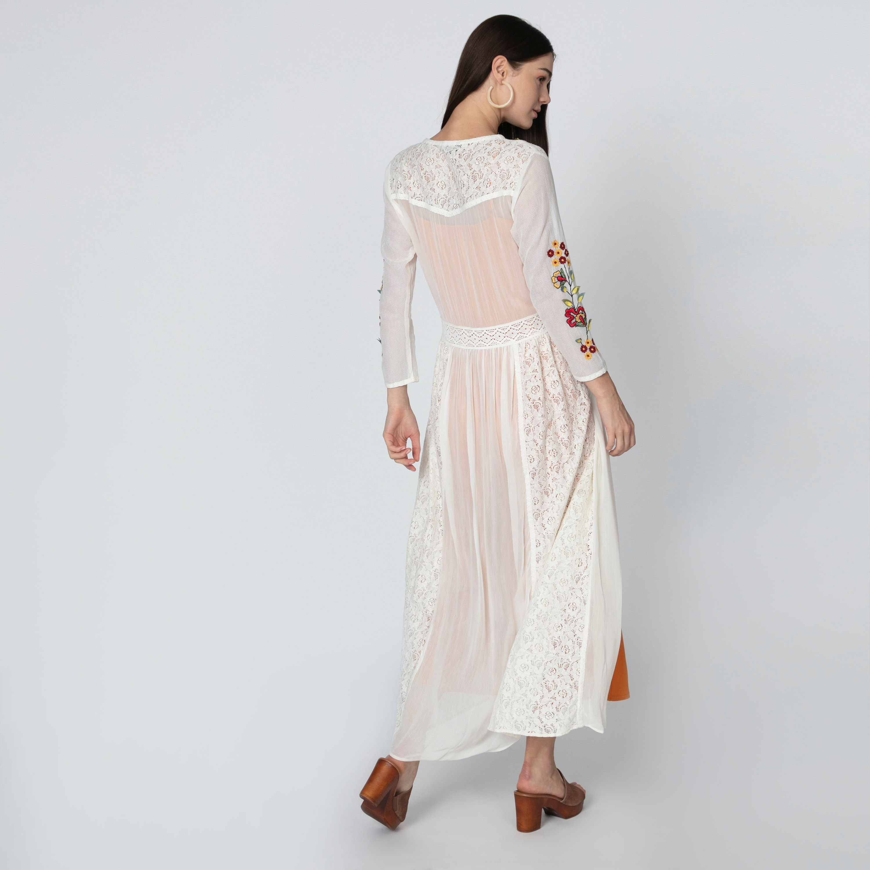 Iconic Embroidered Longline Jacket with 3/4 Sleeves and Button Closure-women-winterwear-coatsandjackets-jackets-image-5