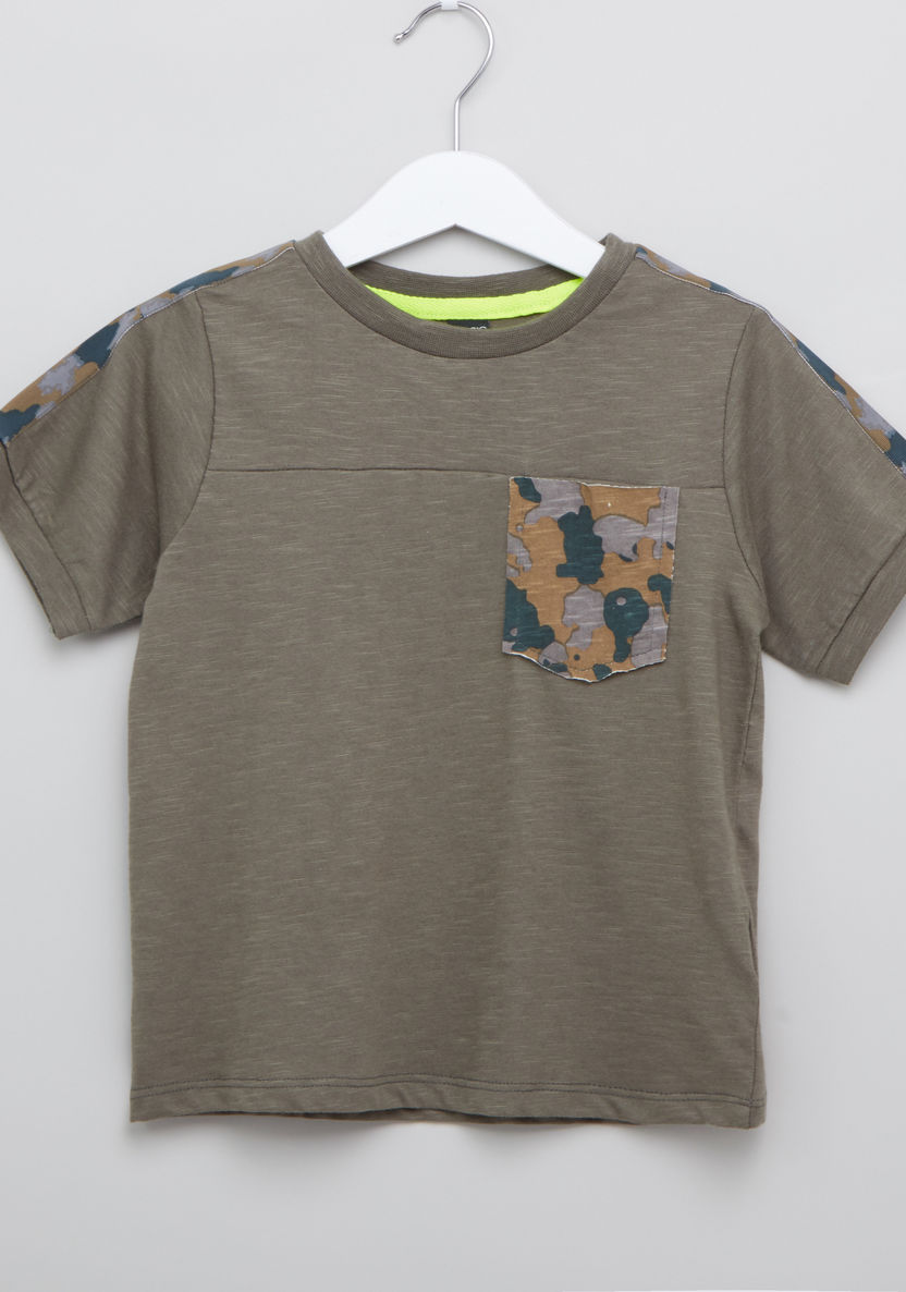 Iconic Camouflage Printed T-shirt with Pocket Detail-T Shirts-image-0