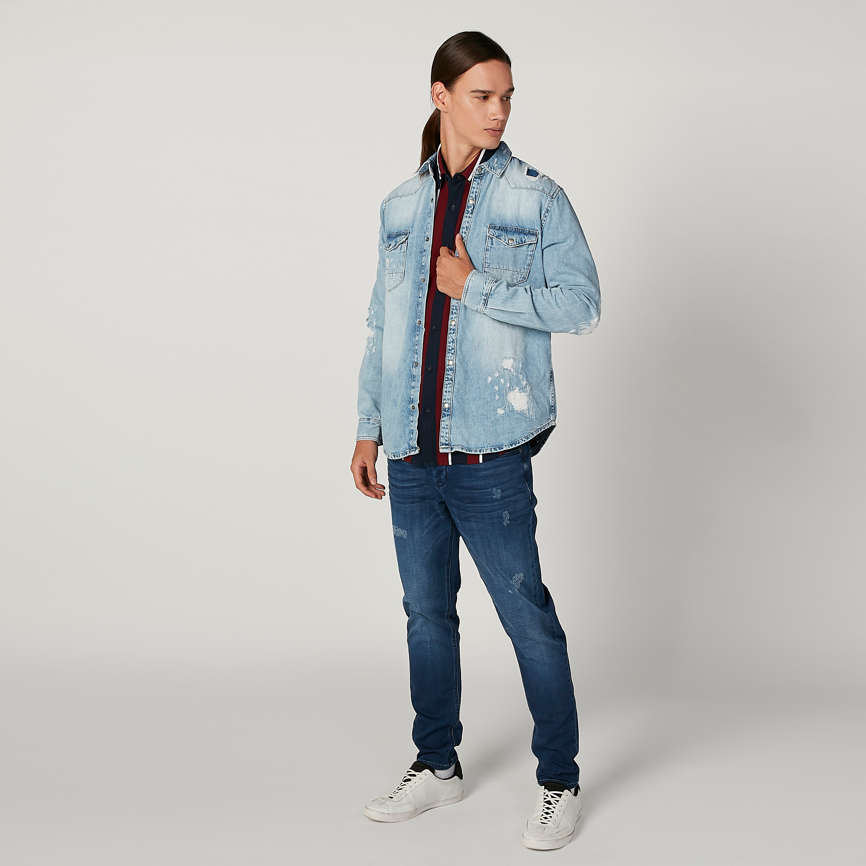 Distressed jean jacket sales mens