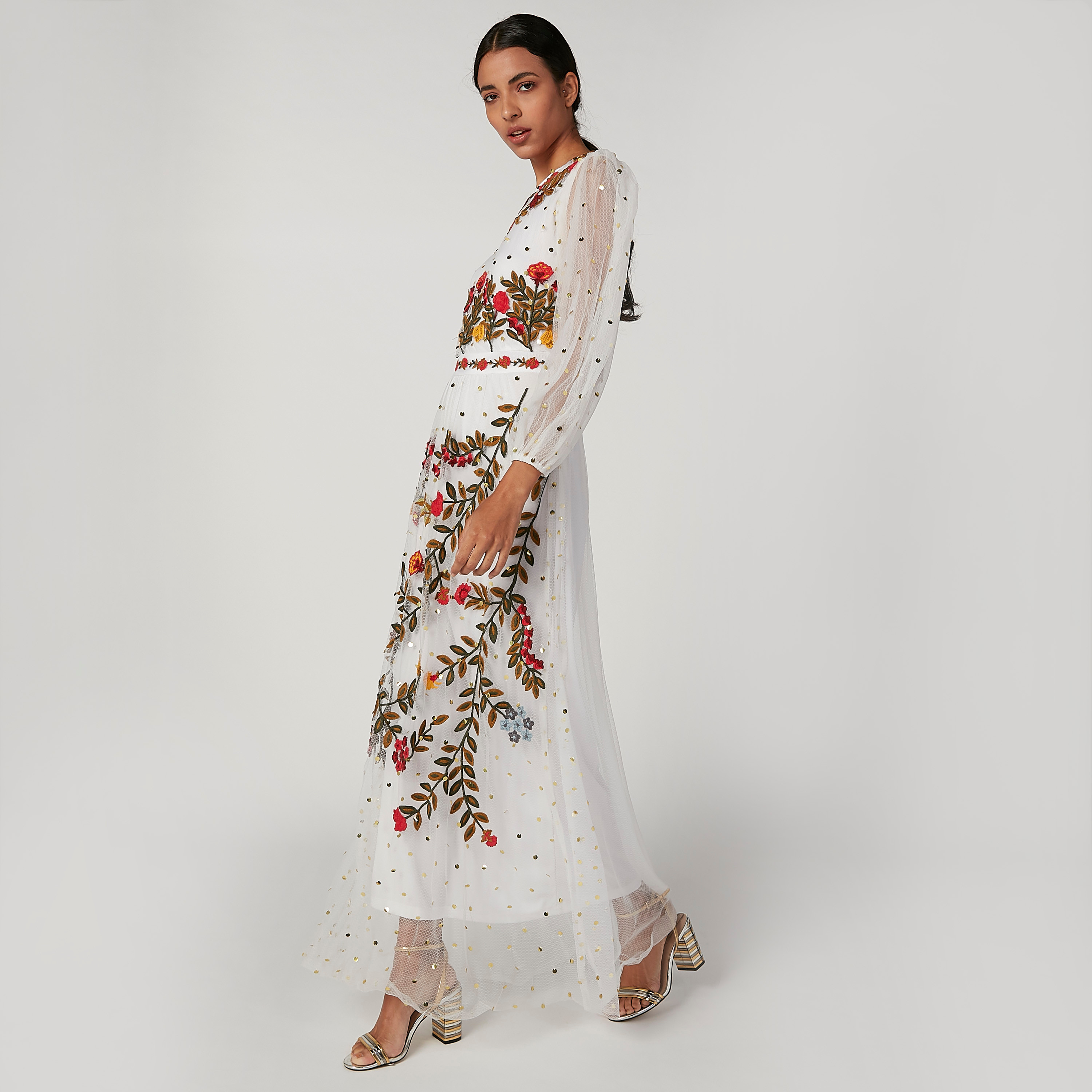 فستان طويل إيه لاين بأكمام بيشوب وتزيينات من آيكونيك-women-clothing-dresses-image-4