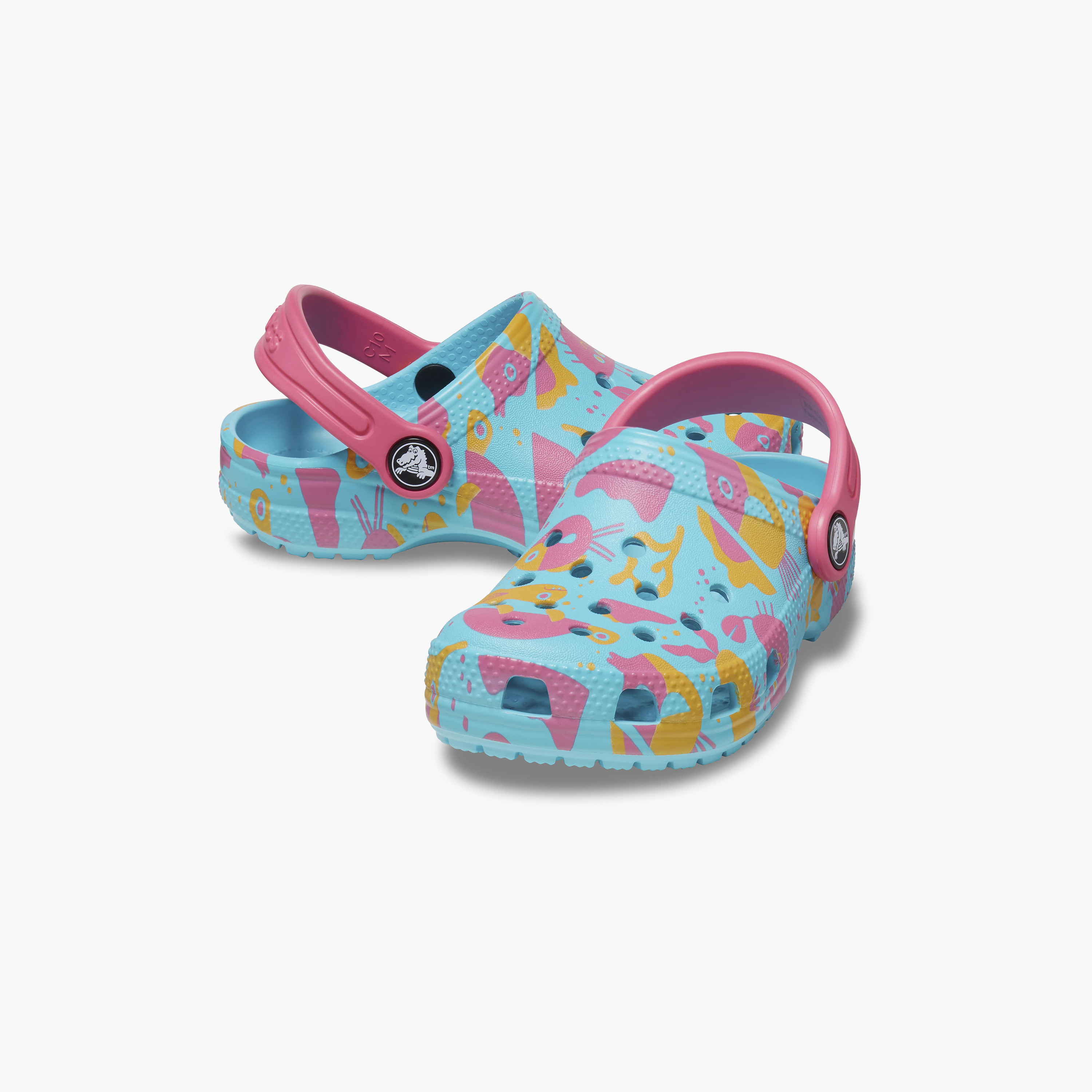 Crocs Toddlers Classic Island Escape Cut Out Details Clogs with Back Strap | 209039-4HQ-women-shoes-sandals-flats-image-7