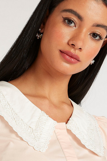 Iconic Lace Detailed Top with Puff Sleeves and Peter Pan Collar
