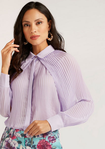Iconic Pleated Shirt with Long Sleeves