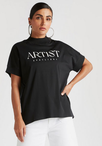 Iconic Text Print Crew Neck T-shirt with Short Sleeves