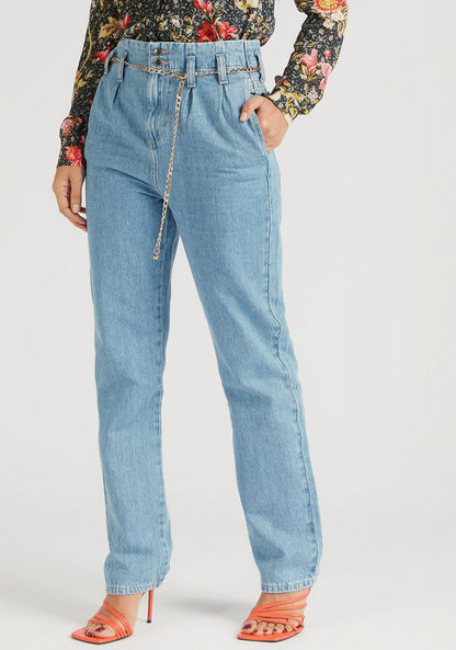 Iconic Mid-Rise Pleated Denim Jeans with Pockets and Chain Link Belt