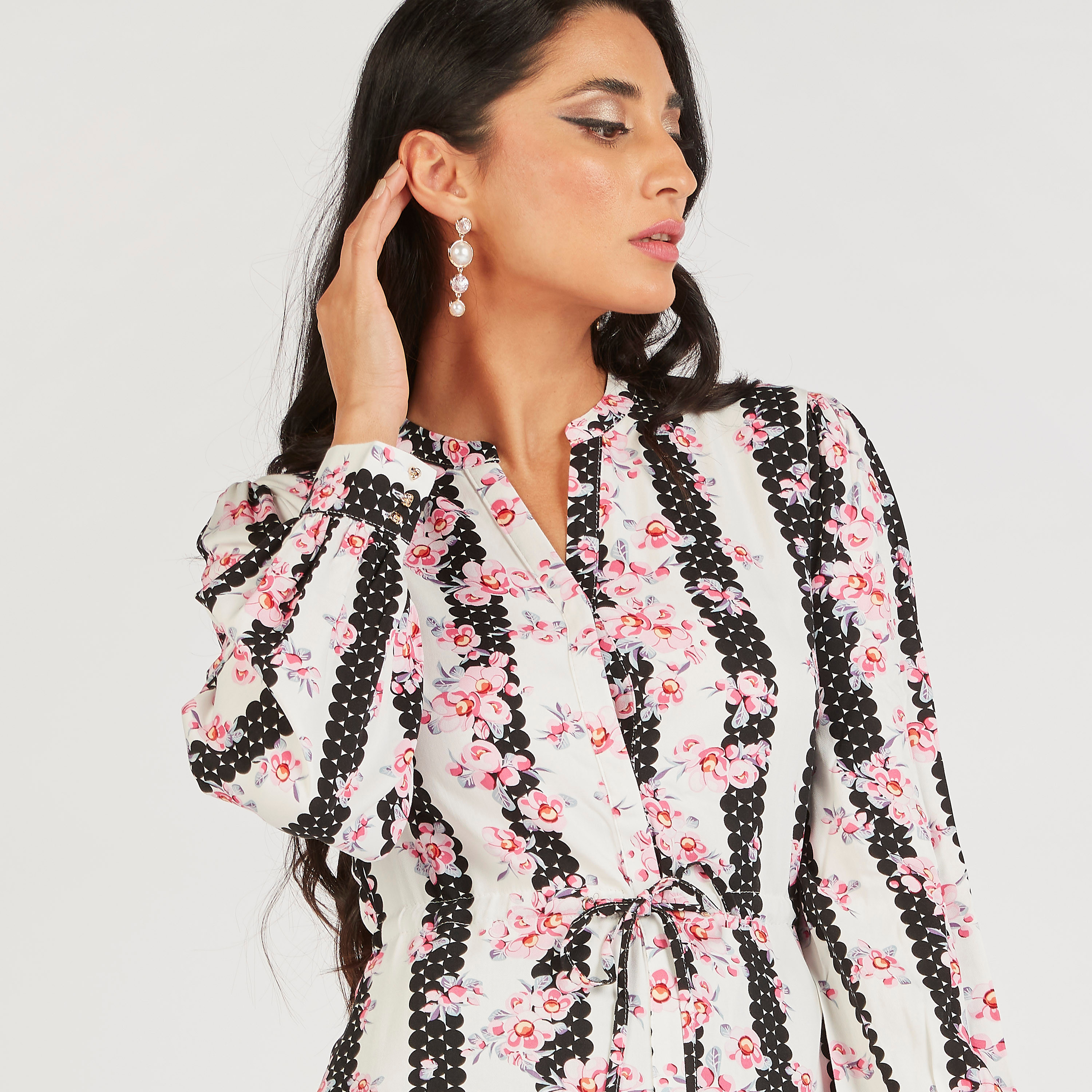 فستان ماكسي بطبعات زهور وأكمام طويلة من آيكونك-women-clothing-dresses-image-5
