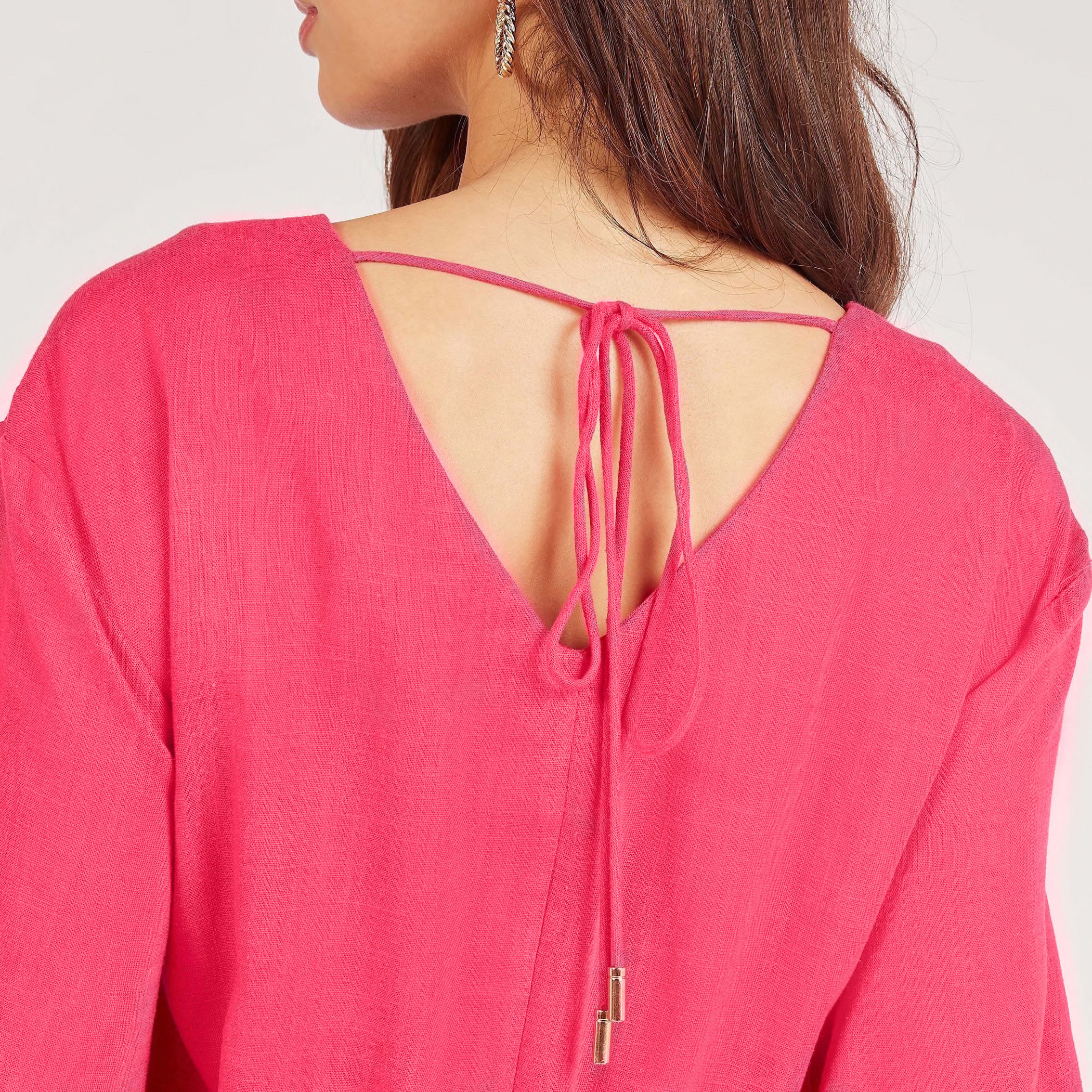 فستان سادة بياقة V وأكمام 3/4 وظهر برباط من آيكونك-women-clothing-dresses-image-8