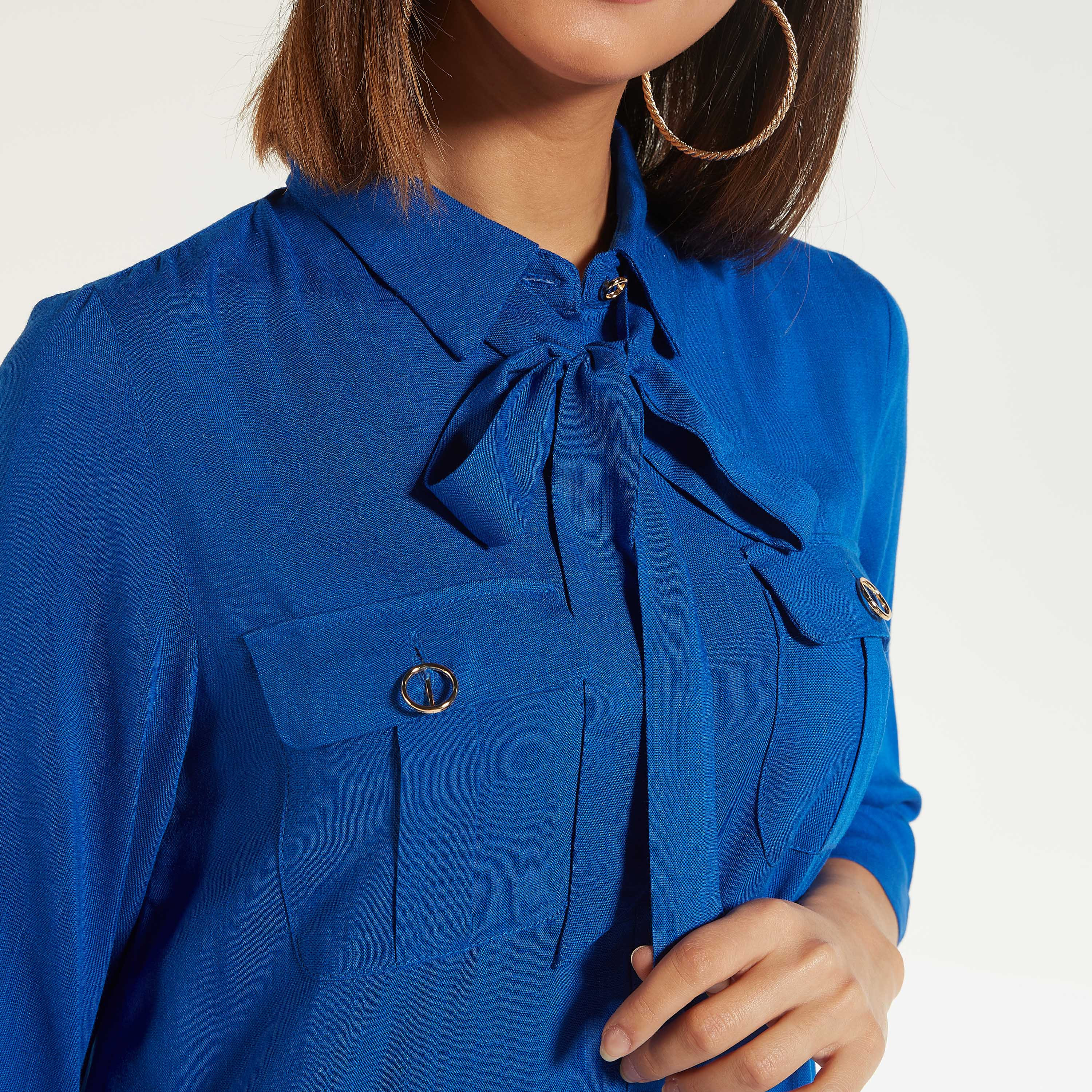 تونيك سادة بياقة بأربطة وأكمام قصيرة من آيكونيك-women-clothing-shirtsandblouses-blouses-image-11