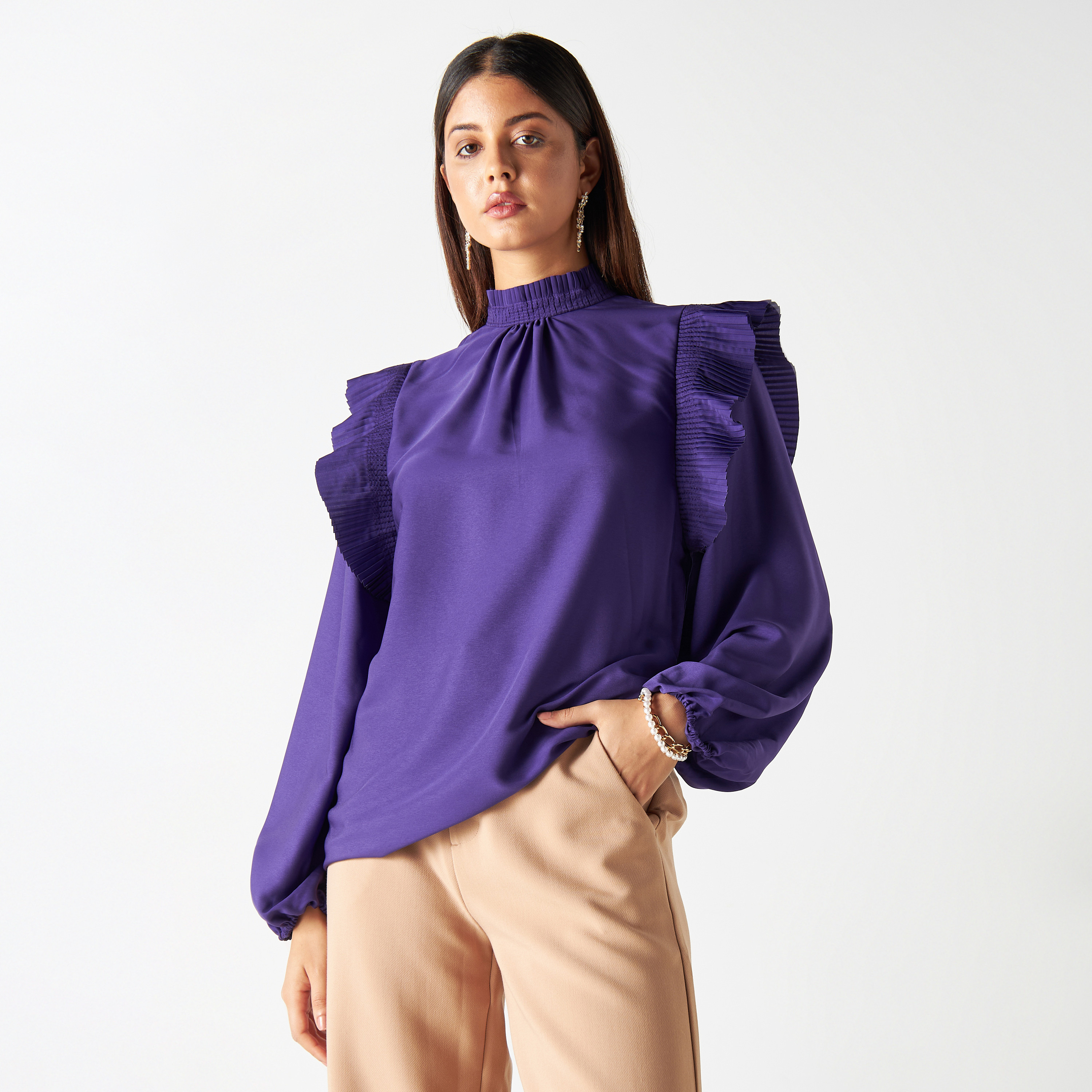 Frill roll sales neck top