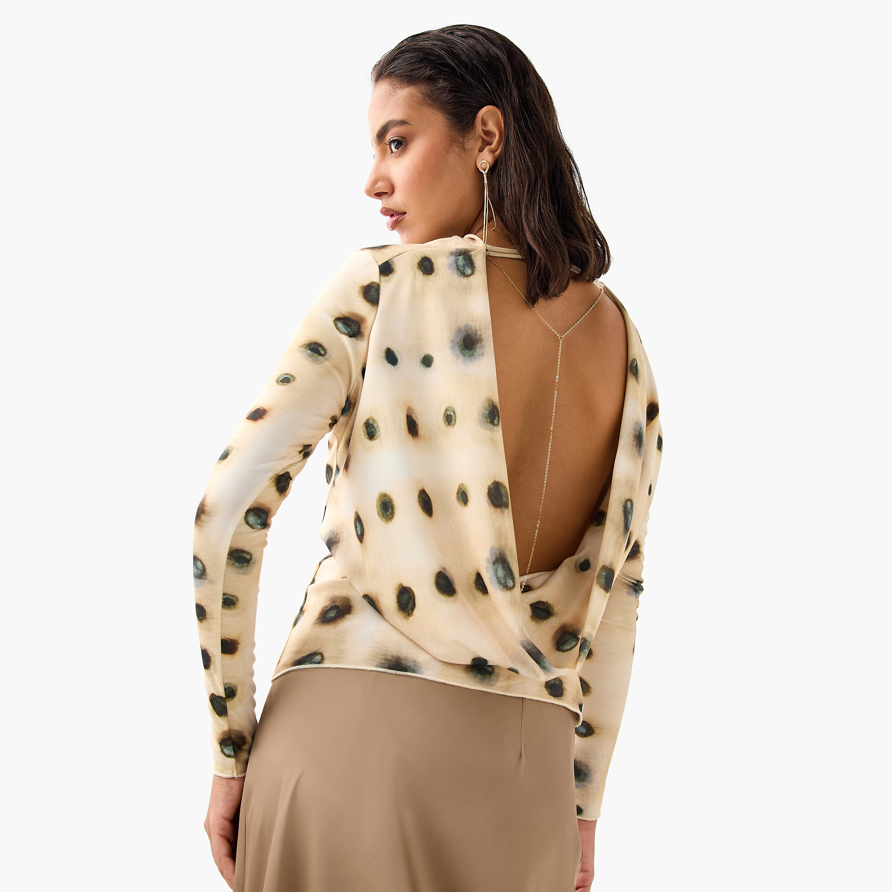 بلوزة بظهر مفتوح وأكمام طويلة من أيكونيك-women-clothing-shirtsandblouses-blouses-image-1
