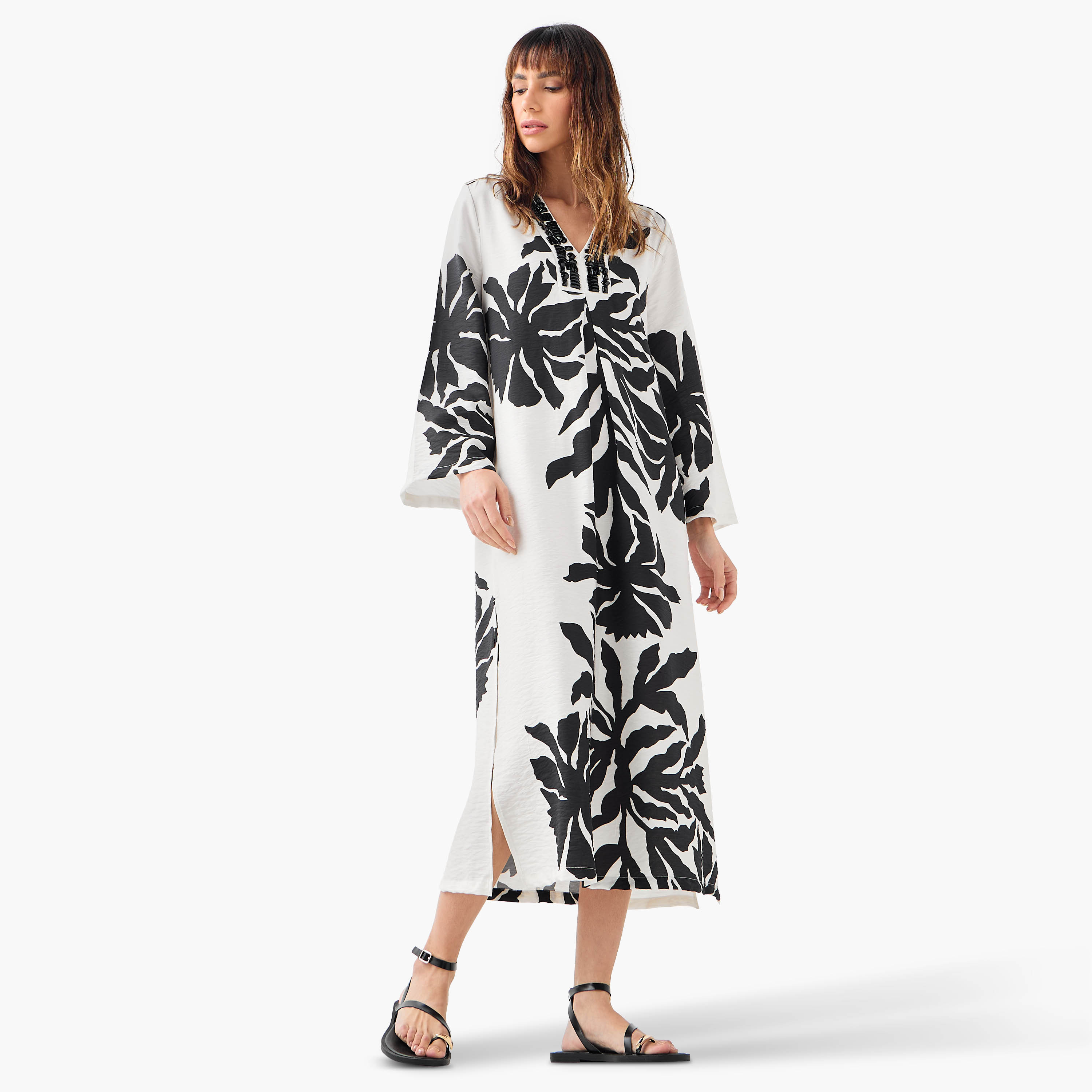فستان مزين بياقة V مع فتحات وأكمام طويلة من آيكونيك-women-clothing-dresses-image-2