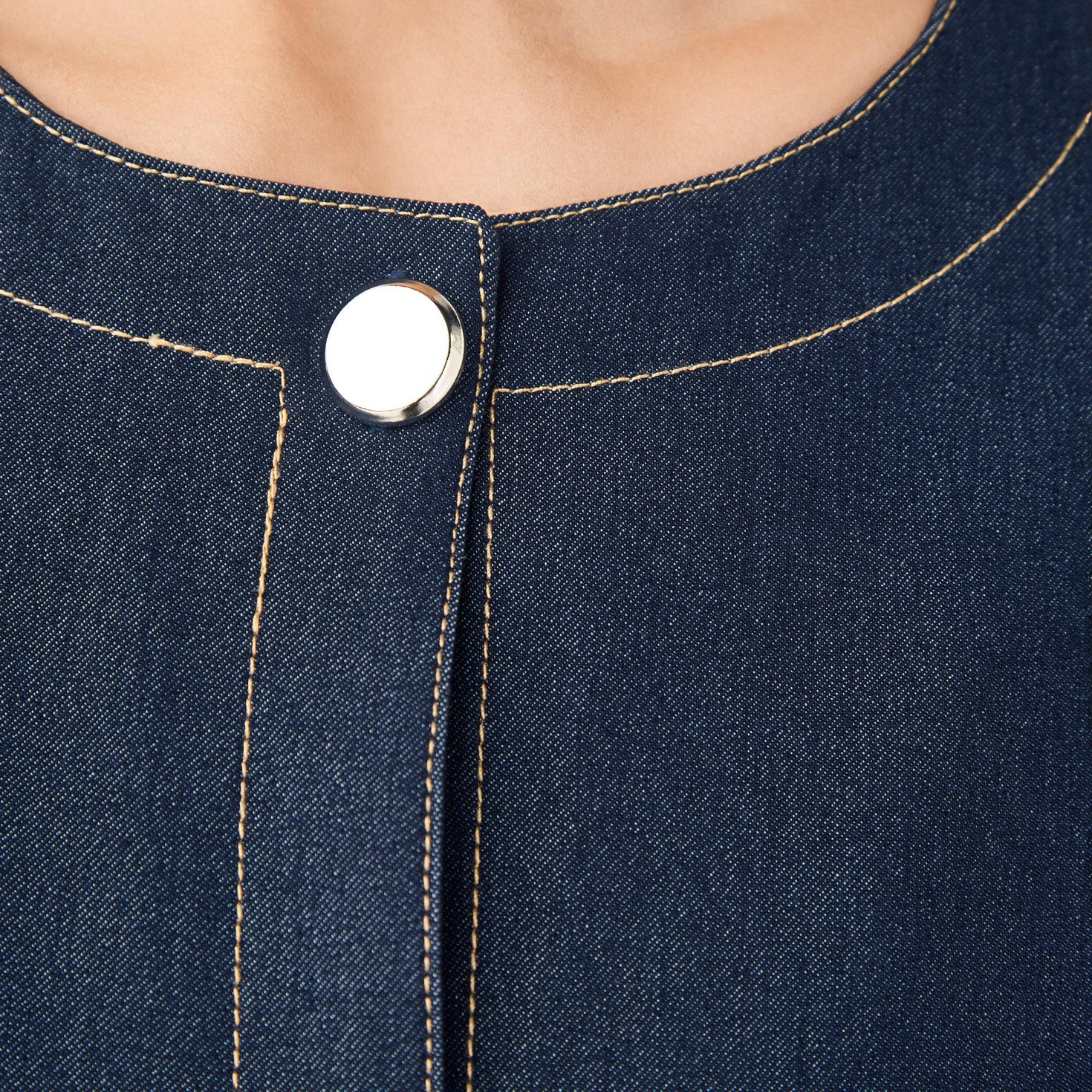 Iconic Regular Fit Denim Jacket-women-winterwear-coatsandjackets-jackets-image-5