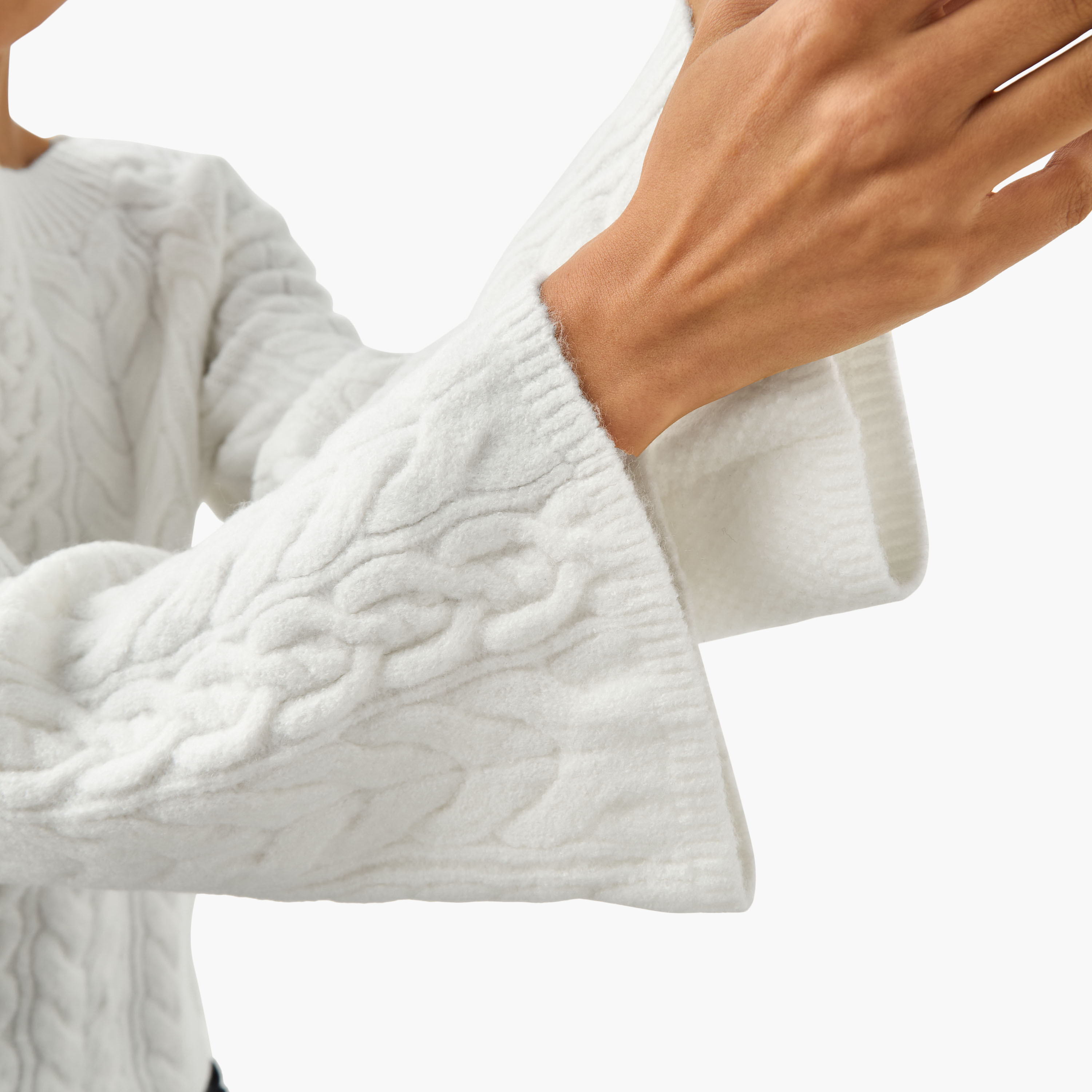 كنزة بياقة ضيقة وقصة عادية وحياكة كابل من آيكونيك-women-clothing-cardigansandjumpers-jumpers-image-3