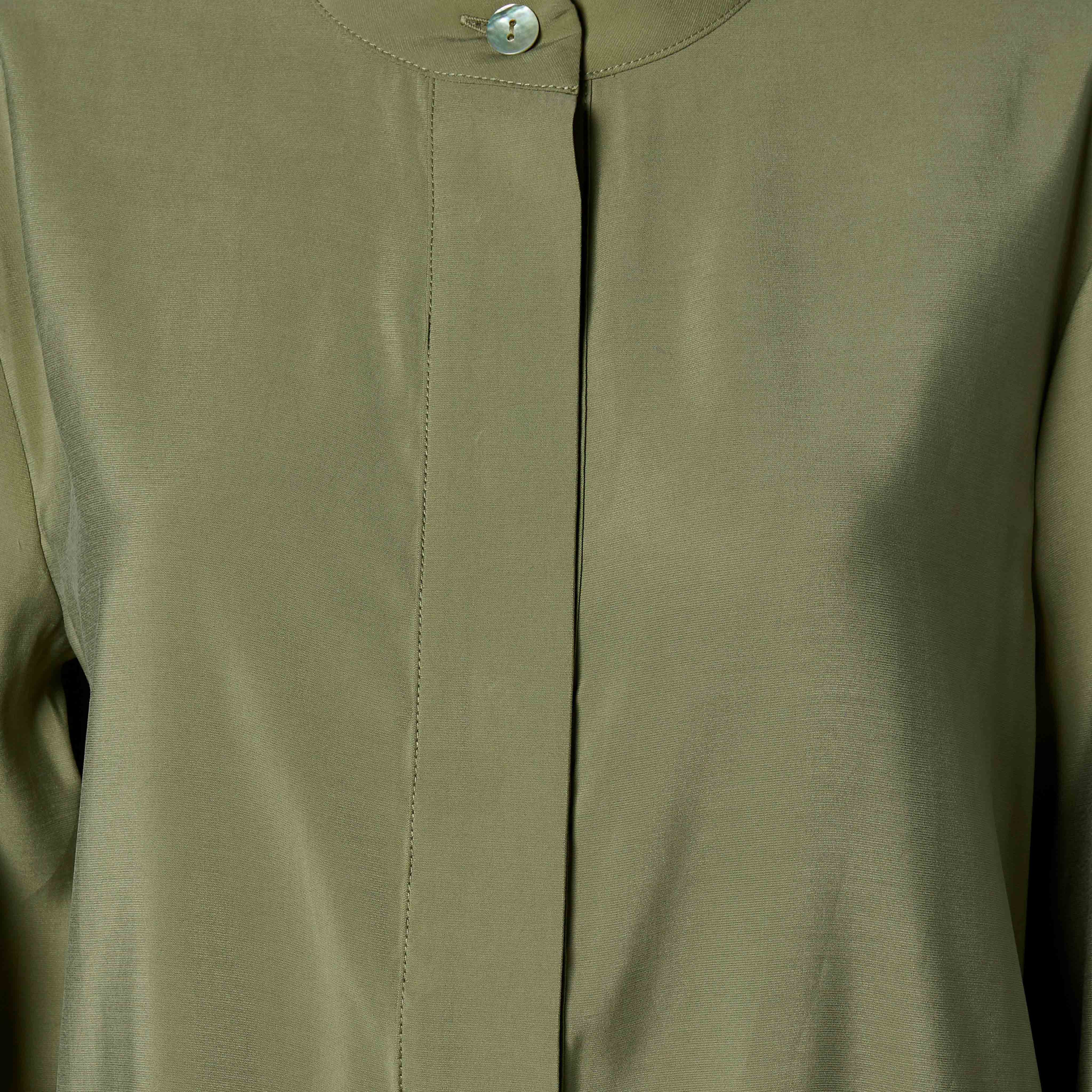 Iconic Regular Fit Cupro Top with Mandarin Collar-women-clothing-shirtsandblouses-shirts-image-4