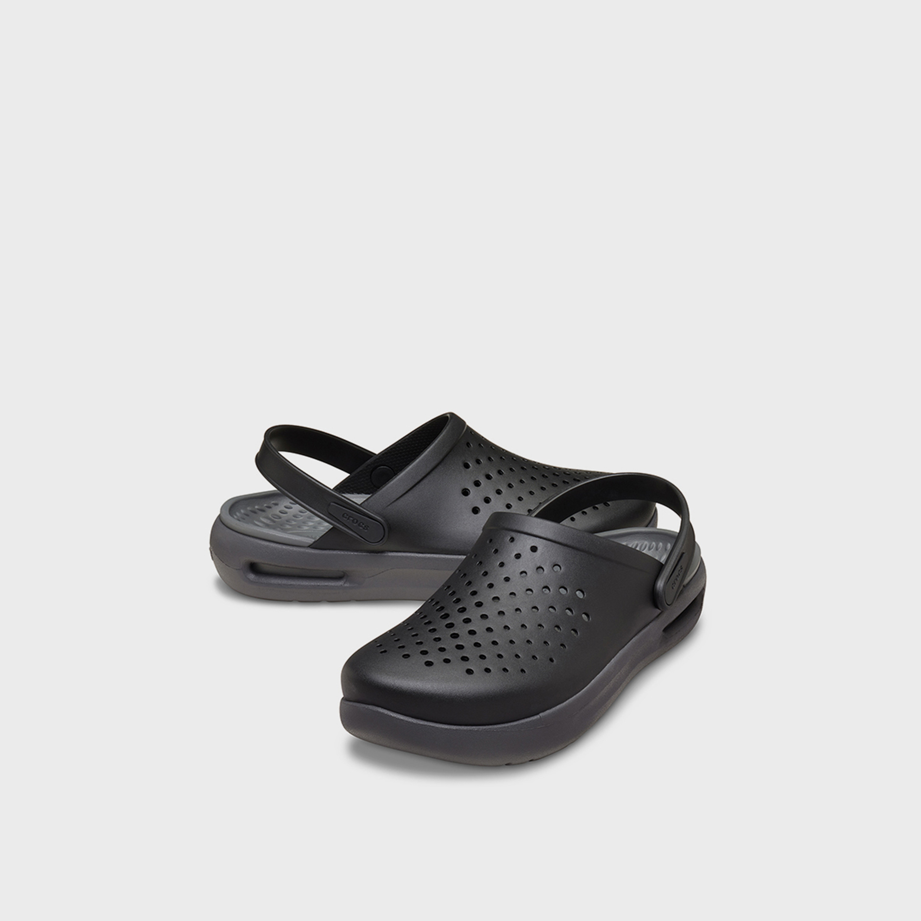 كروكس- شبشب ان موشن سهل الارتداء للجنسين | 209964-001-men-shoes-flipflopsandslides-image-1