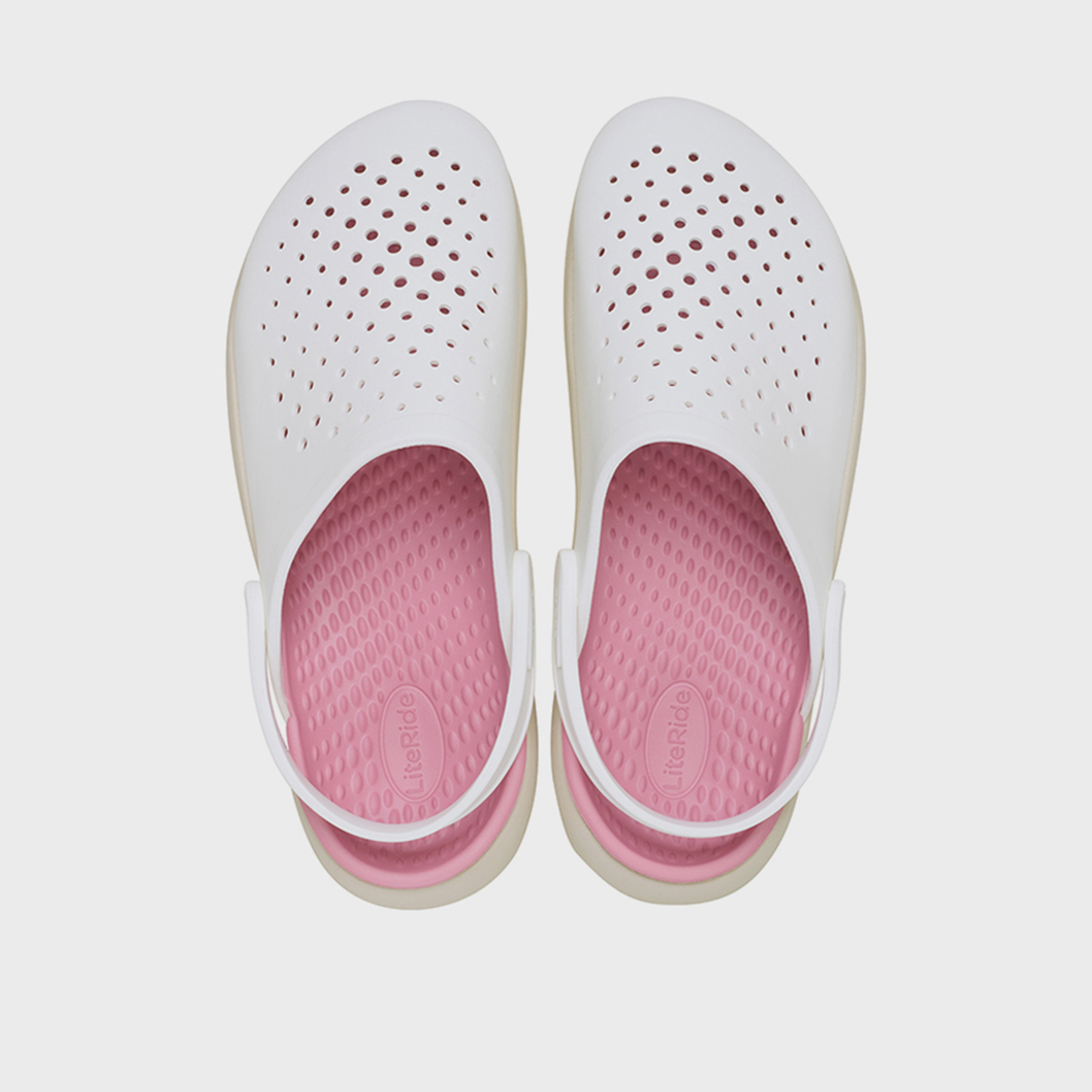 كروكس- شبشب ان موشن سهل الارتداء  | 209964-100-women-shoes-sandals-flats-image-2