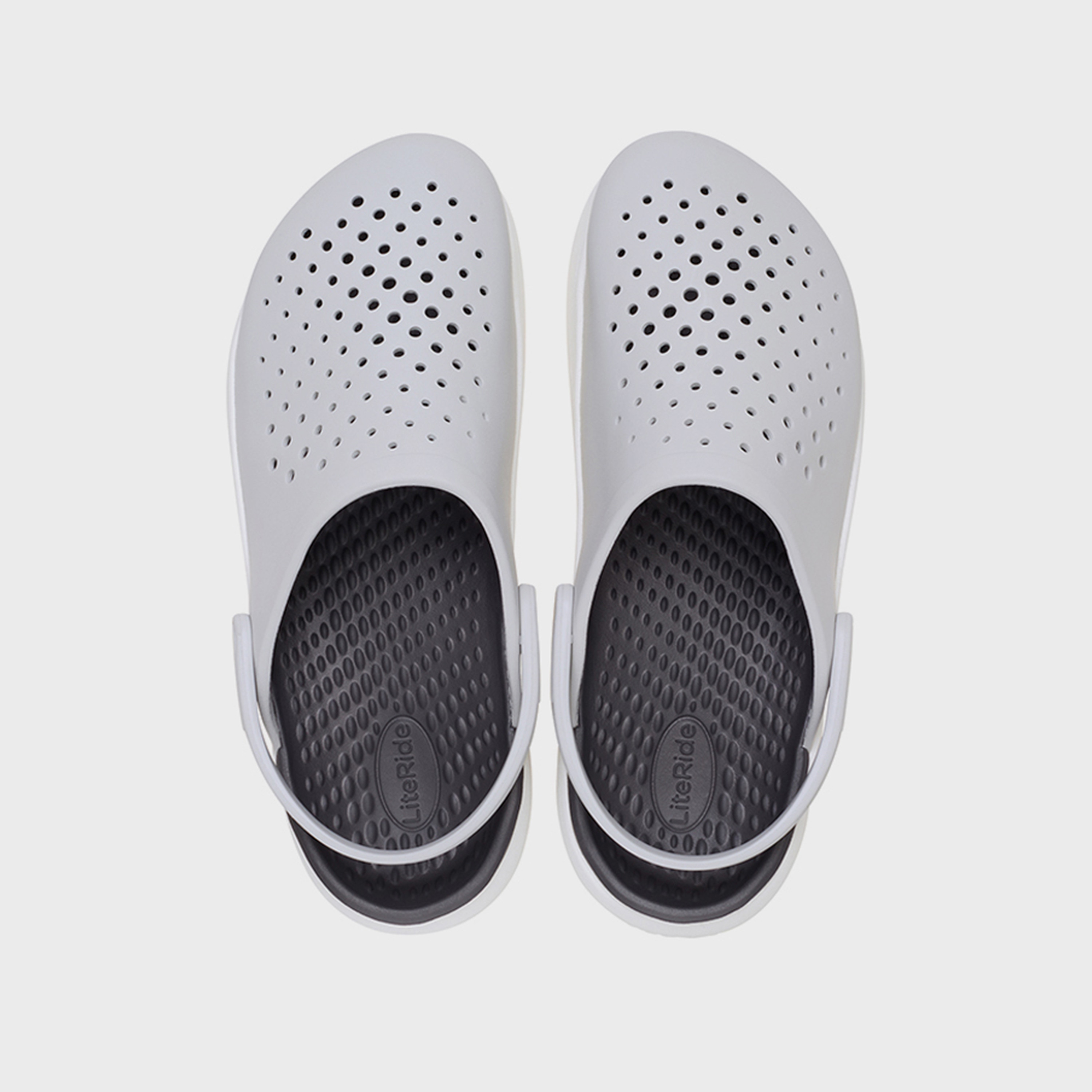 كروكس حذاء إن موشن كلاسيكي سهل الارتداء للجنسين | 209964-1FT-women-shoes-sandals-flats-image-2