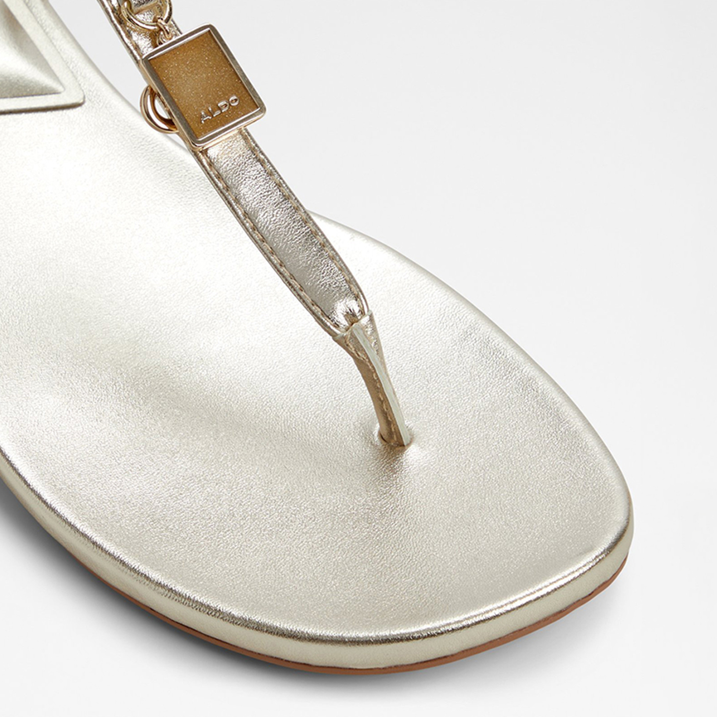 الدو - صندل للنساء سهل الارتداء بحزام مسطح | 20ADWELAHAR-women-shoes-sandals-flats-image-2