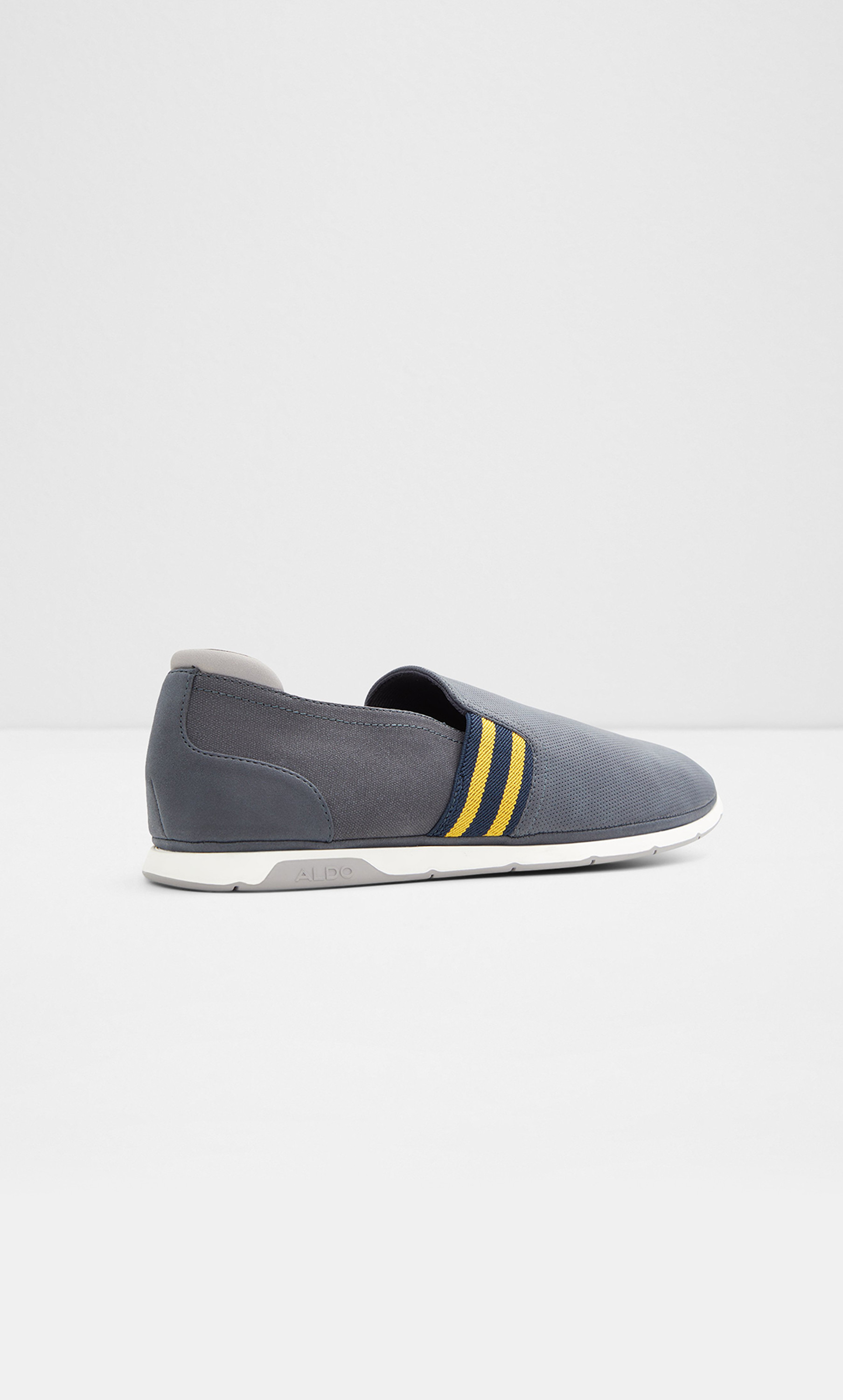 احذية كاجوال للرجال من ألدو سيردون سليب آن-men-shoes-loafersandmoccasins-image-4