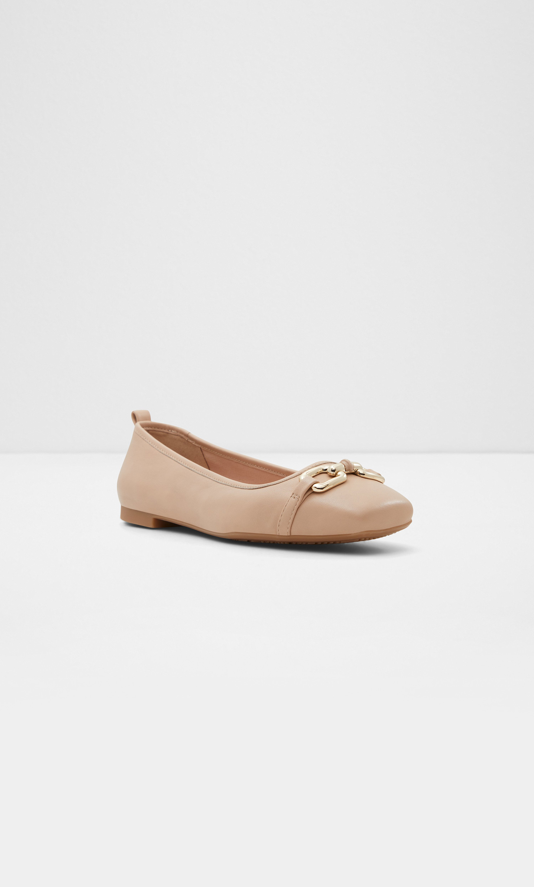 Aldo hot sale beige flats